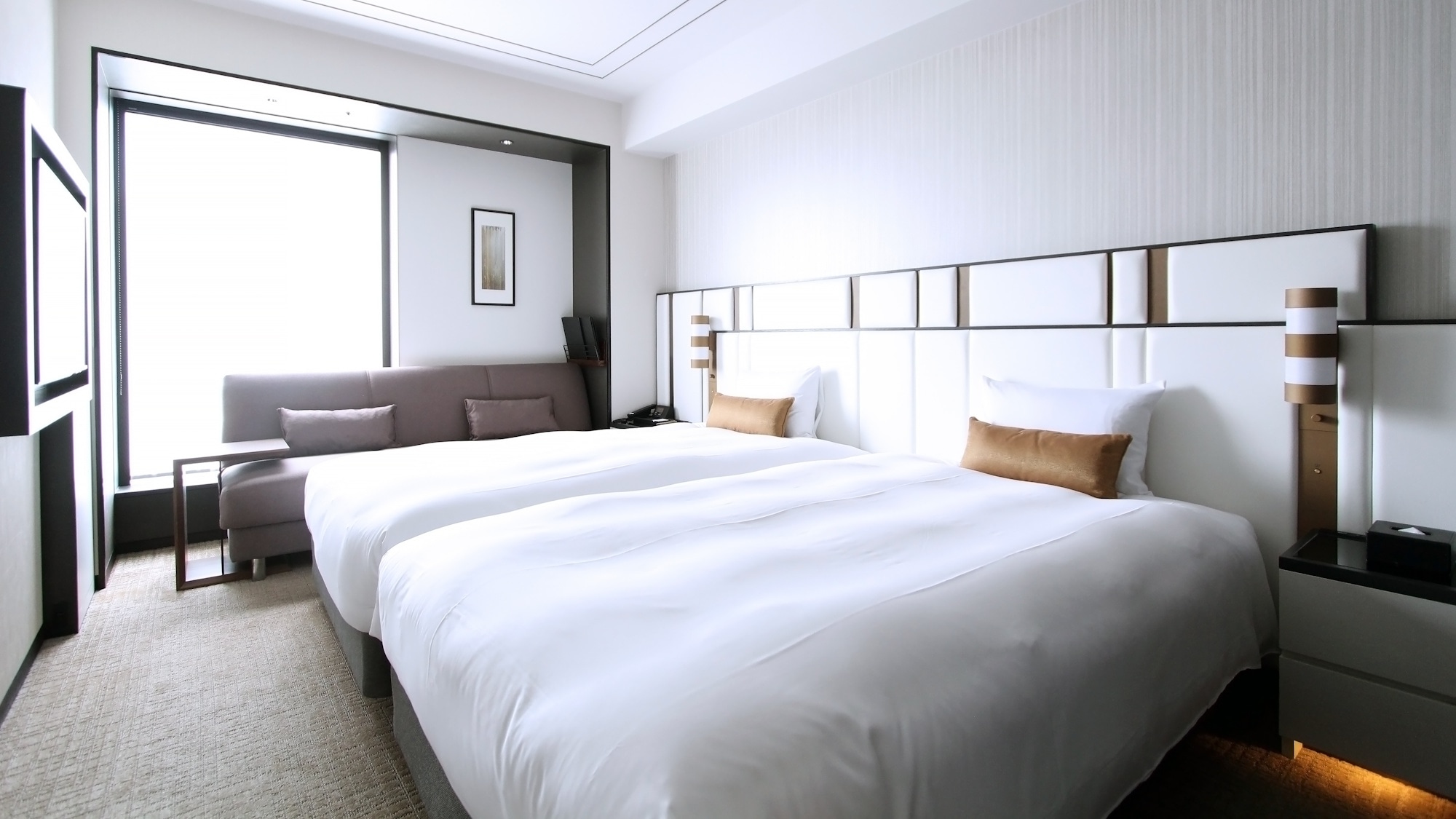 Superior Twin Room with Sofa Bed