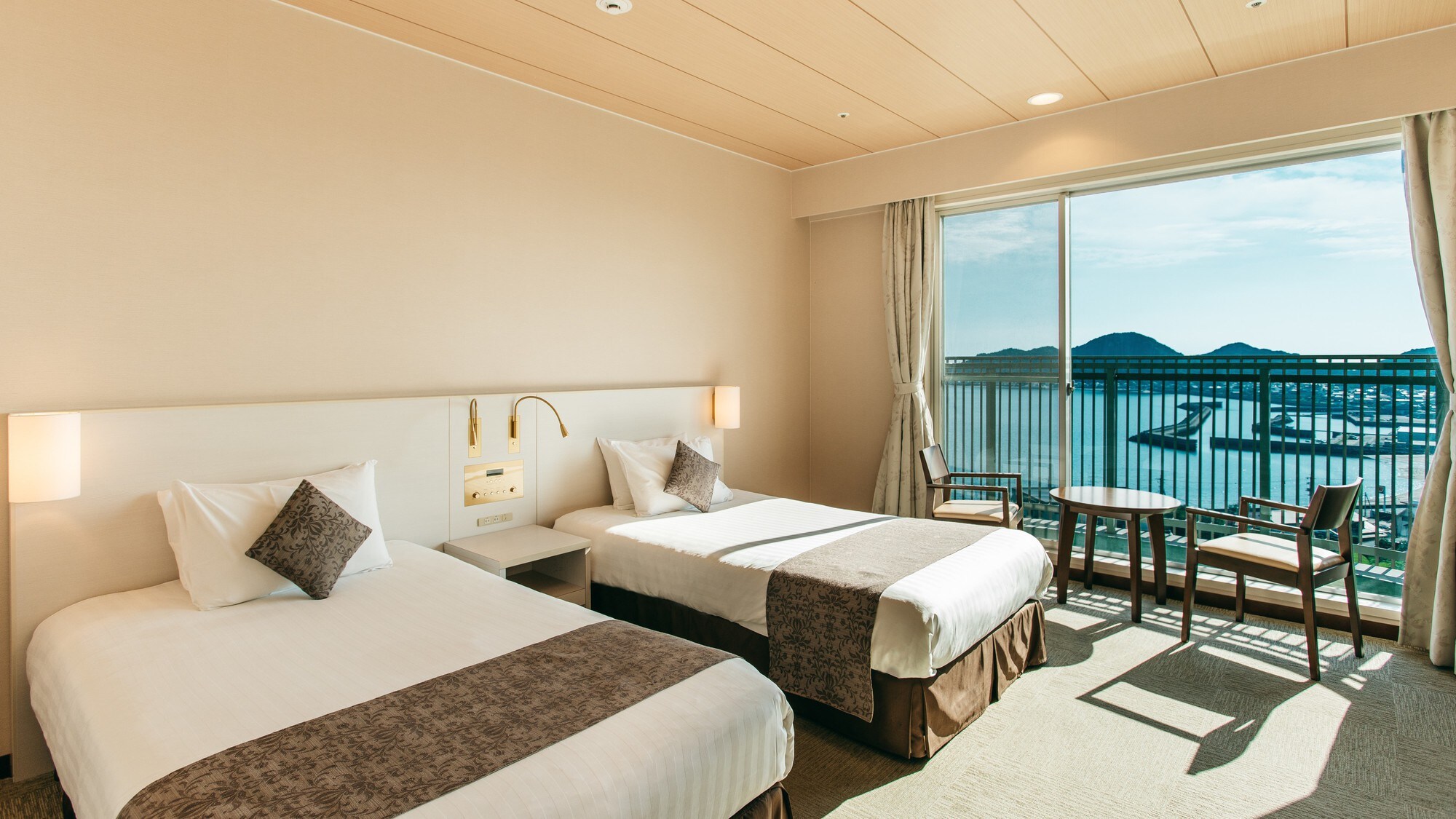 [ชั้นบนสแตนดาร์ดทวิน/25ตรม.]