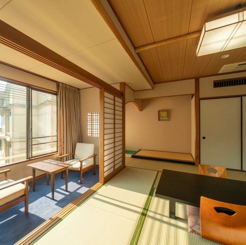 Japanese-style room on the city side