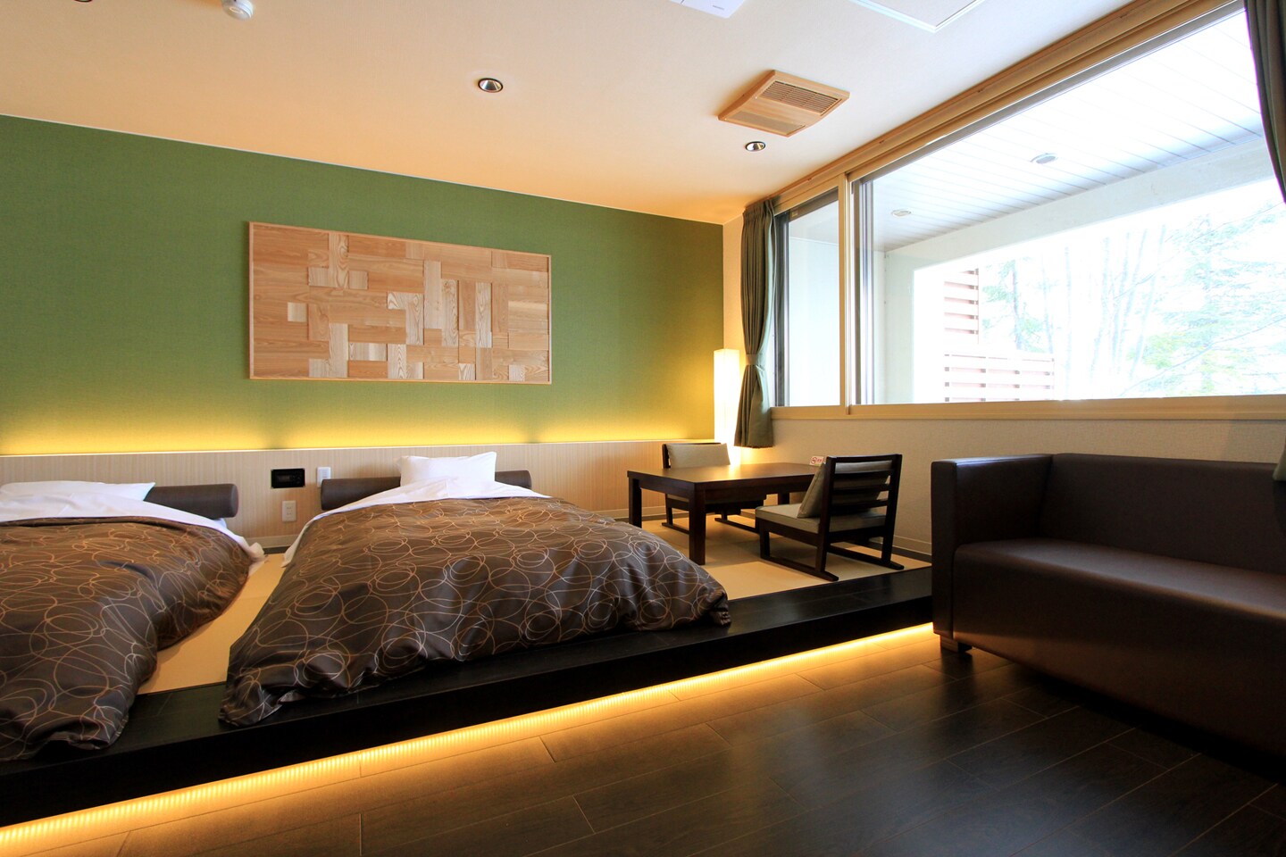 Western-style room with open-air bath, non-smoking