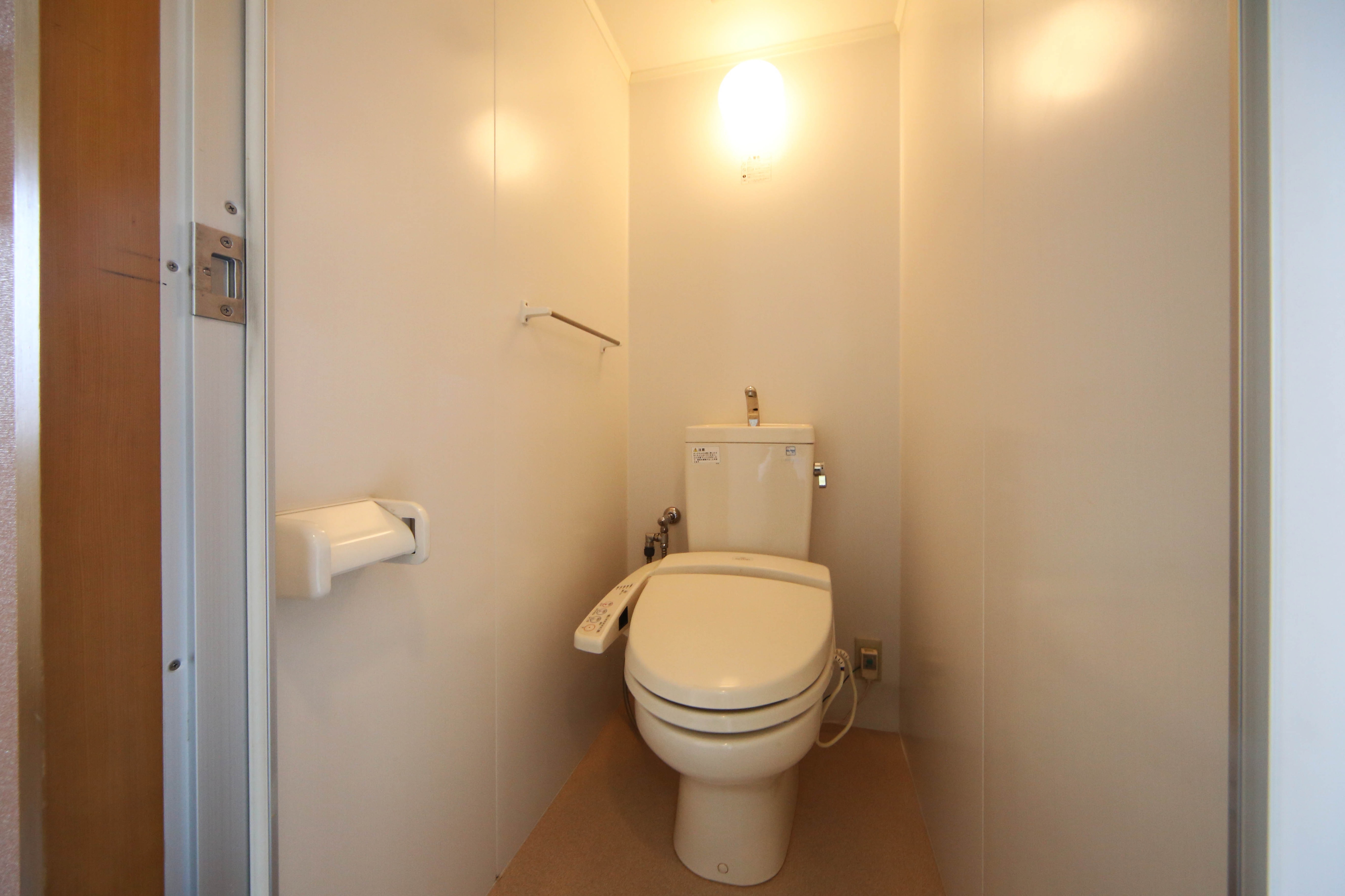 toilet