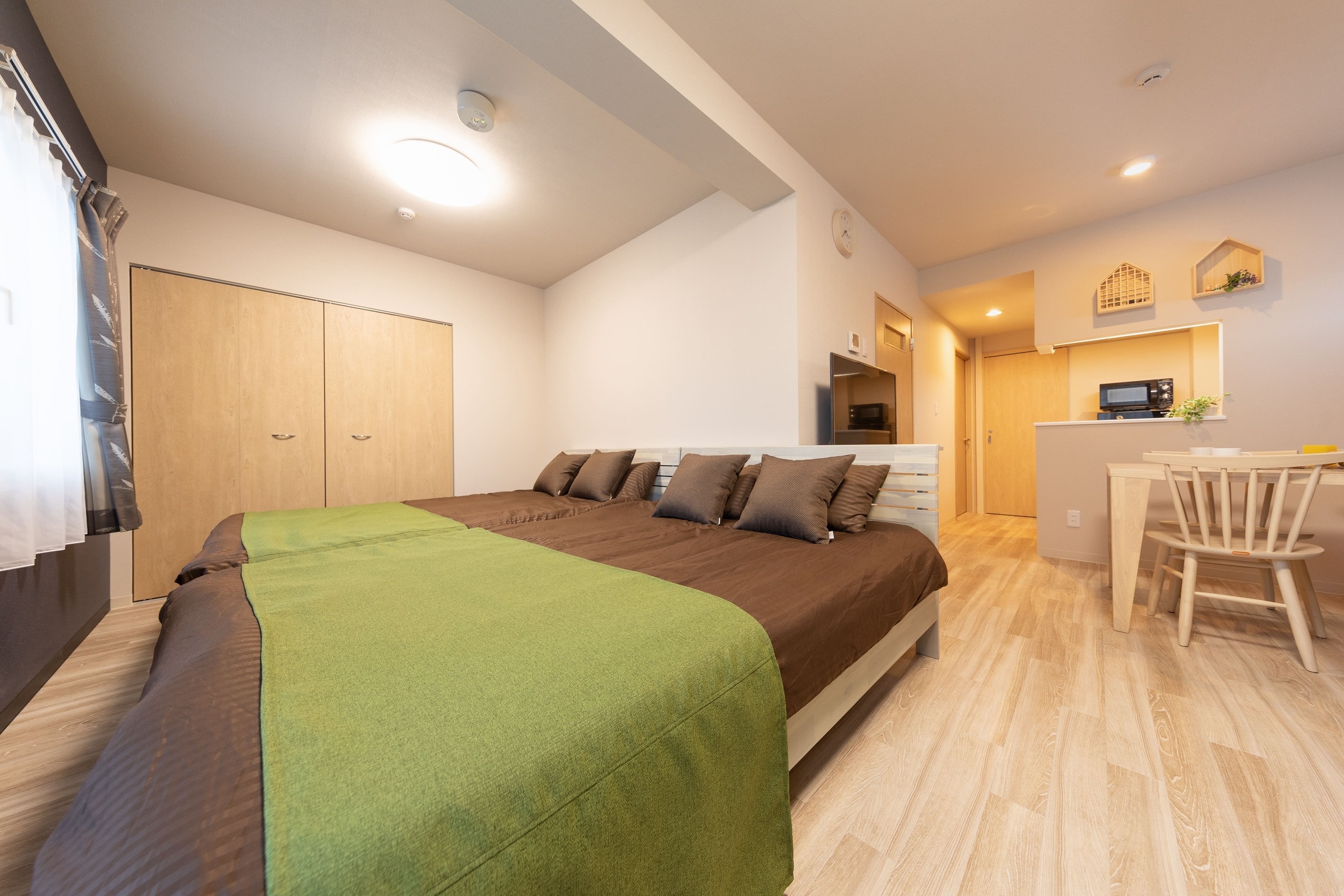 ★Grand Room / Main Room 1 / Brown