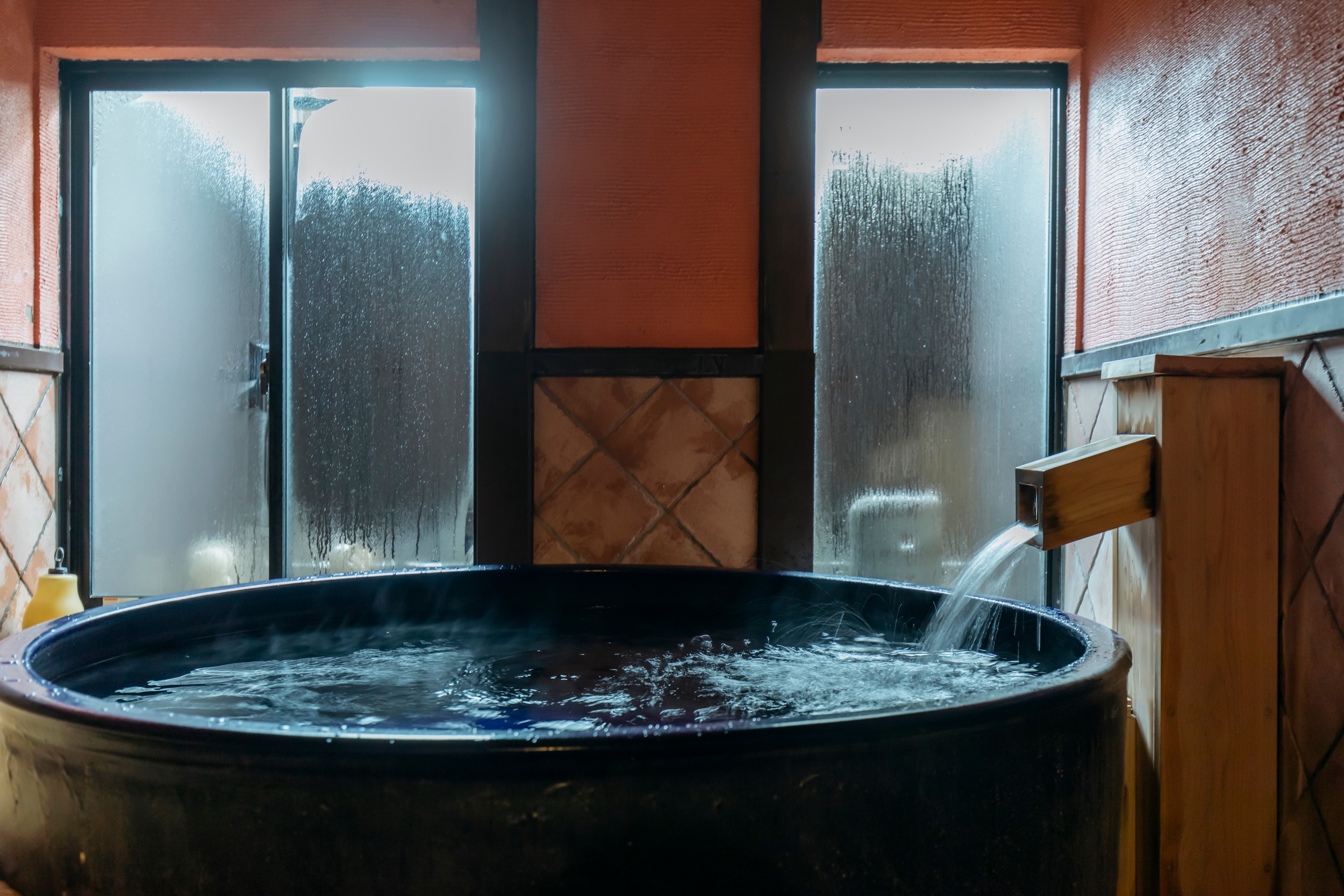Private bath Ceramic hot water
