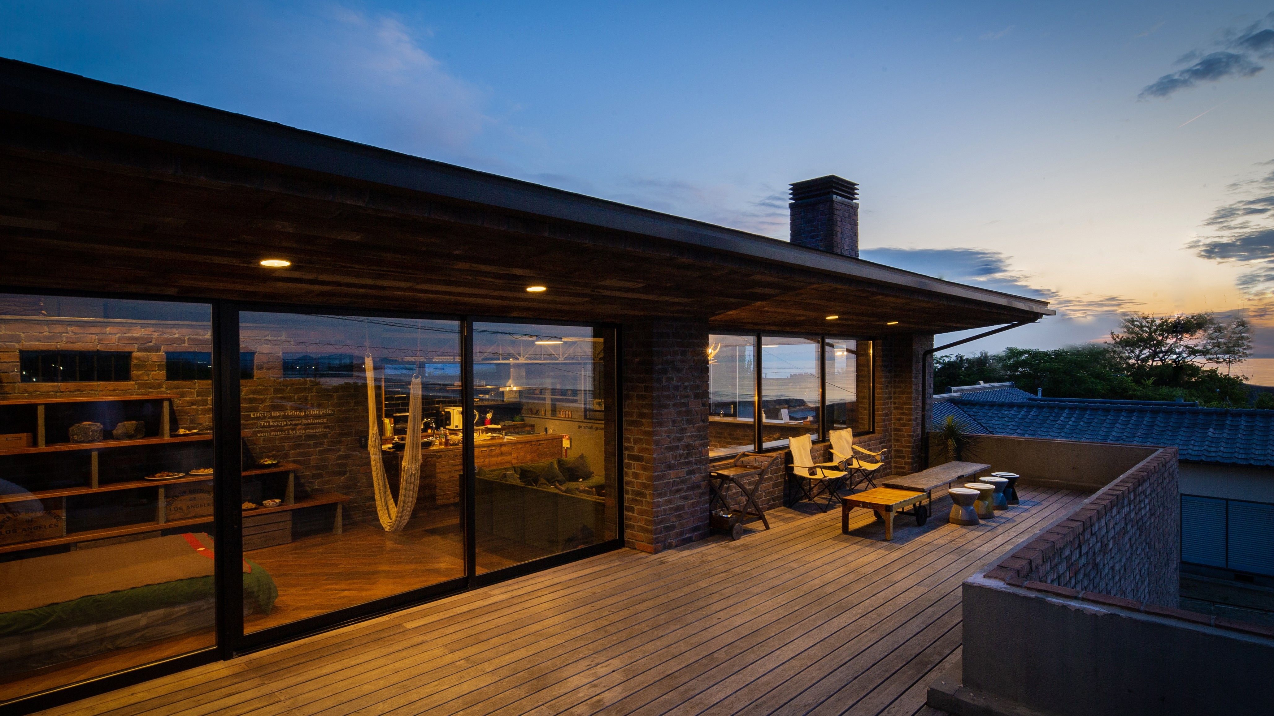 COTON102 Wood Deck