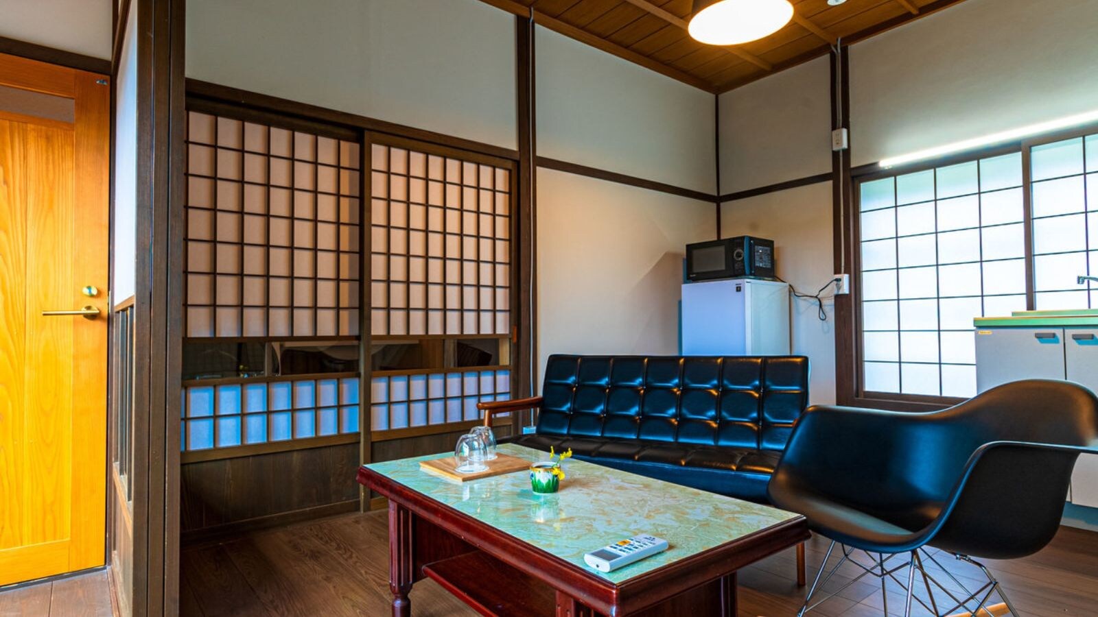 Hanare, 投機者, Shingoro, 客房