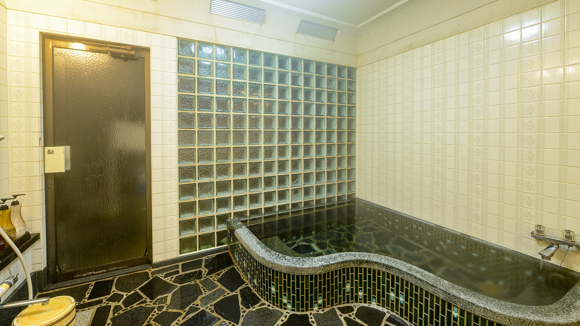 *[Bath] We have a family bath on a rotation system. Up to 3-4 people can use it.