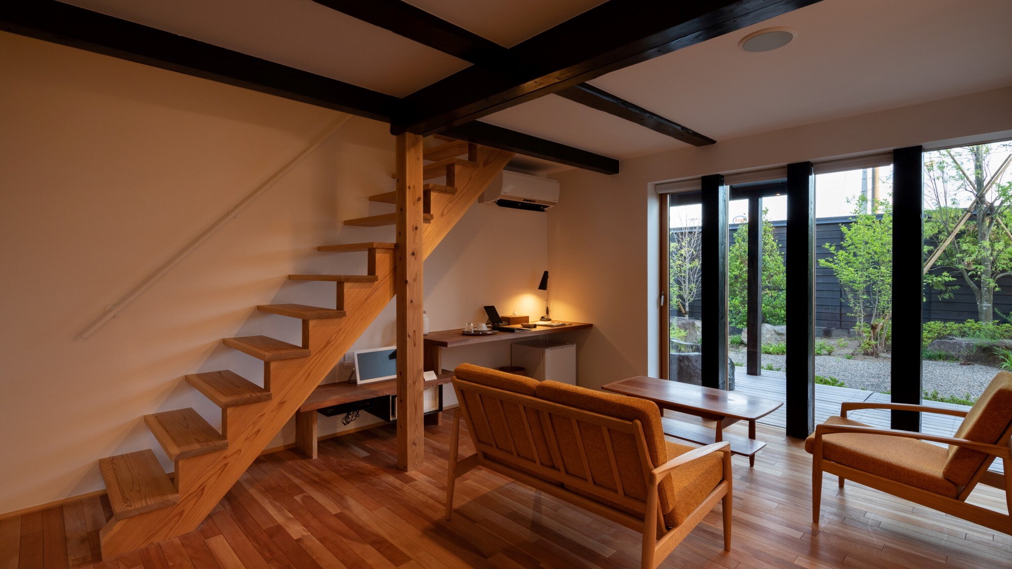 [KURA04] Renovation of Itakura. Maisonette-type guest room with living room on the 1st floor and bedroom on the 2nd floor