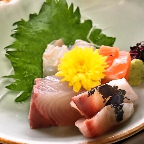Cooking image (assorted sashimi)