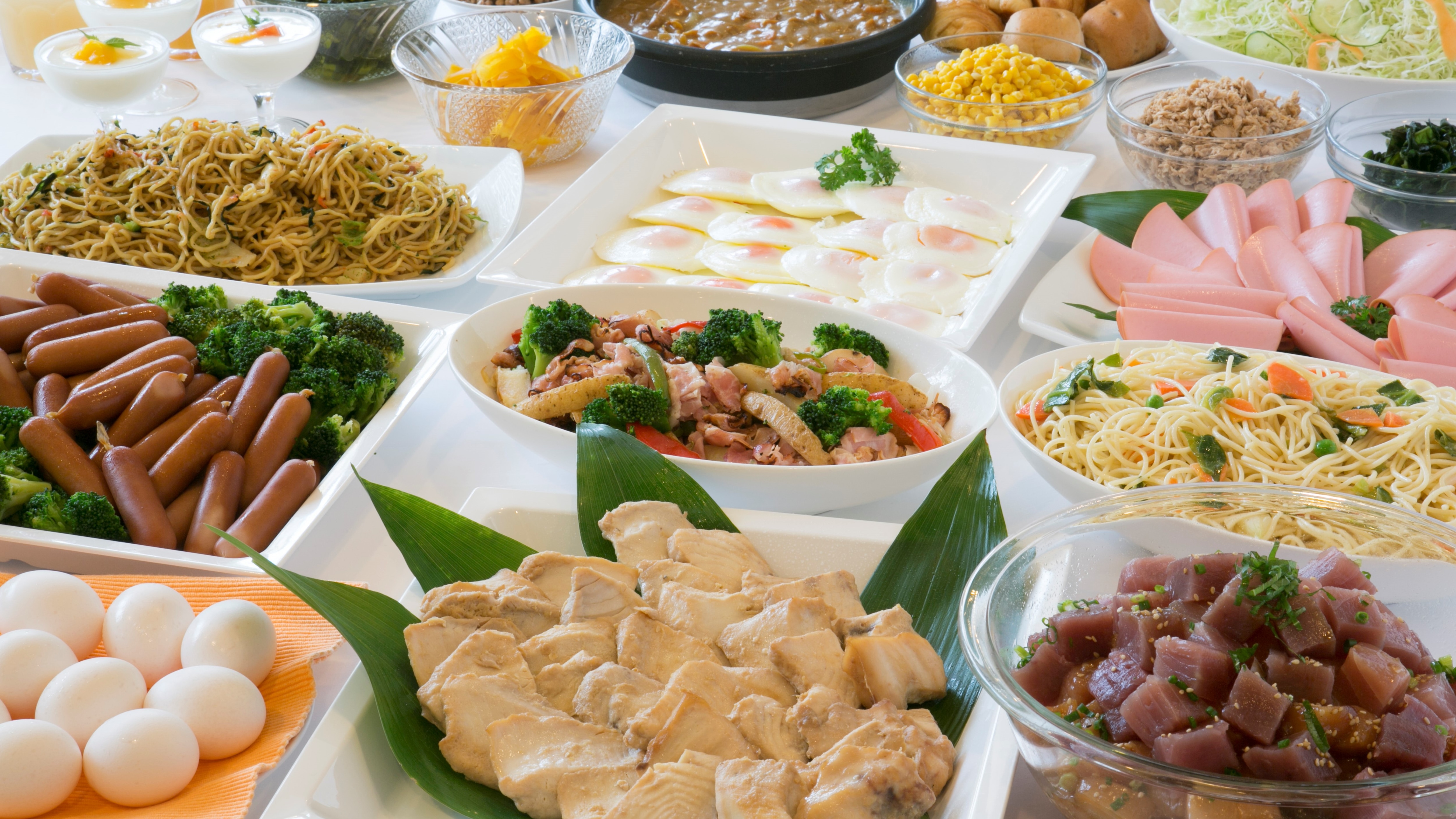[บุฟเฟ่ต์อาหารเช้า] (รูปภาพ)