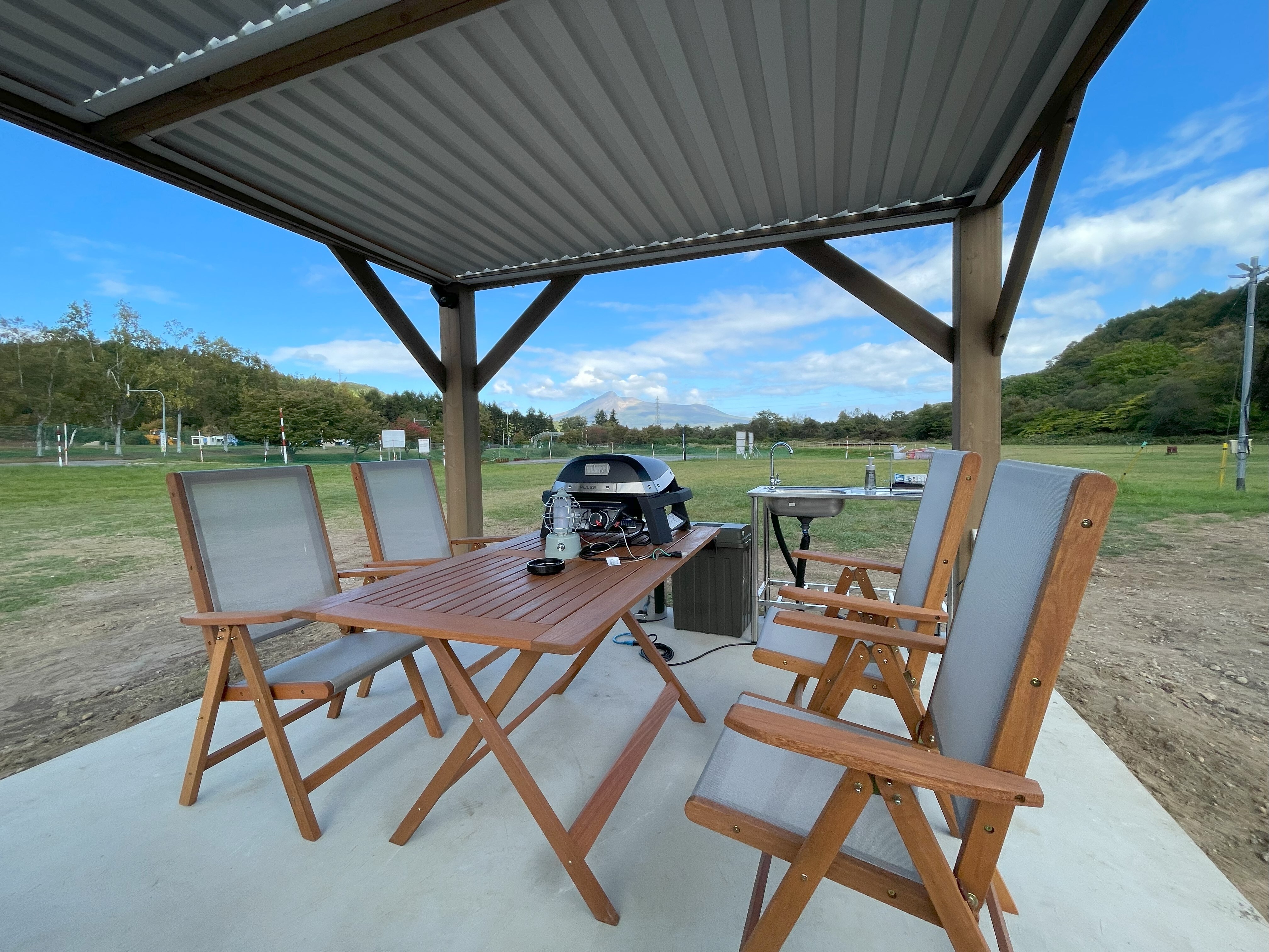 [Glamping exclusive BBQ terrace]