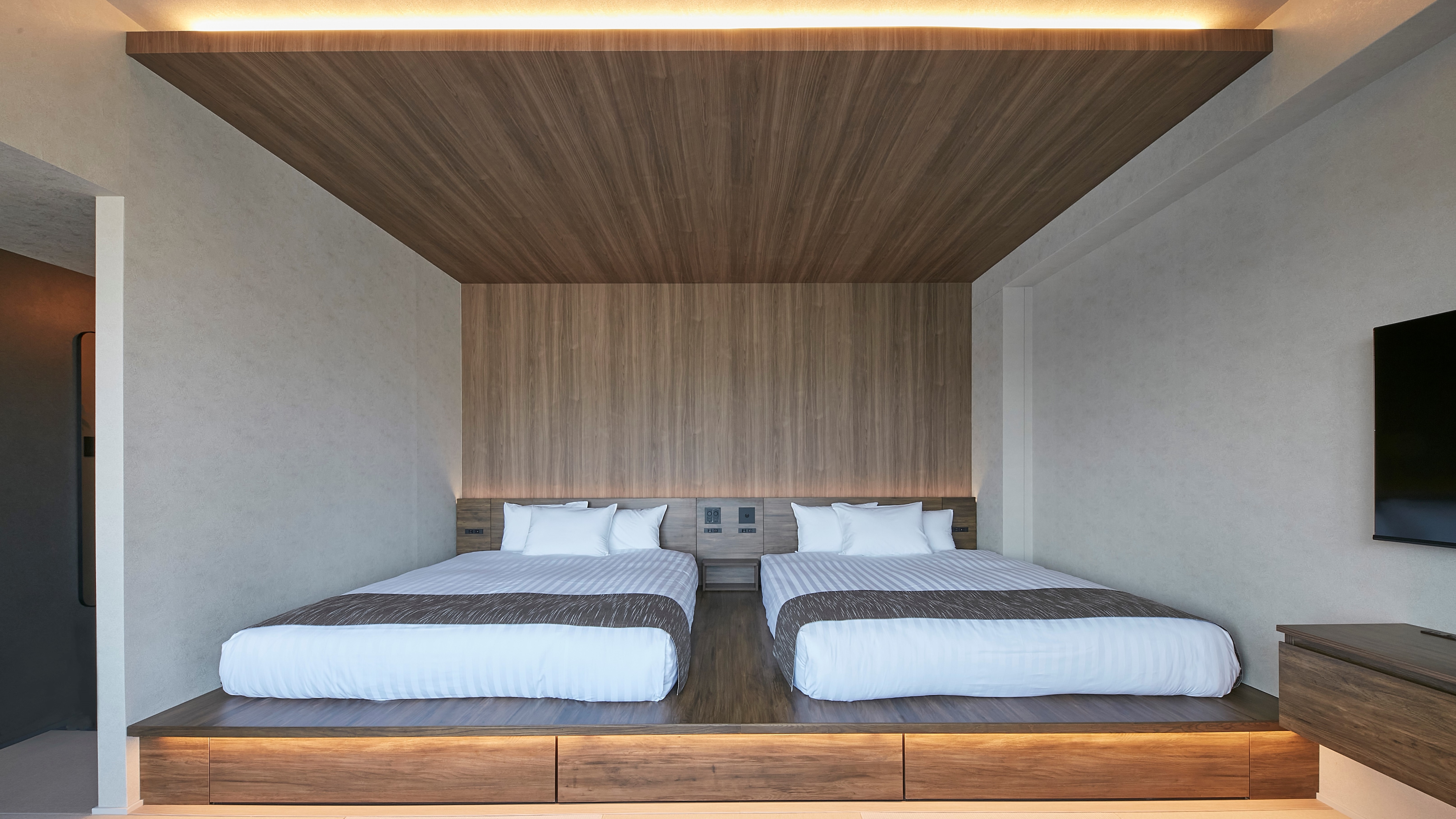 Japanese Modern