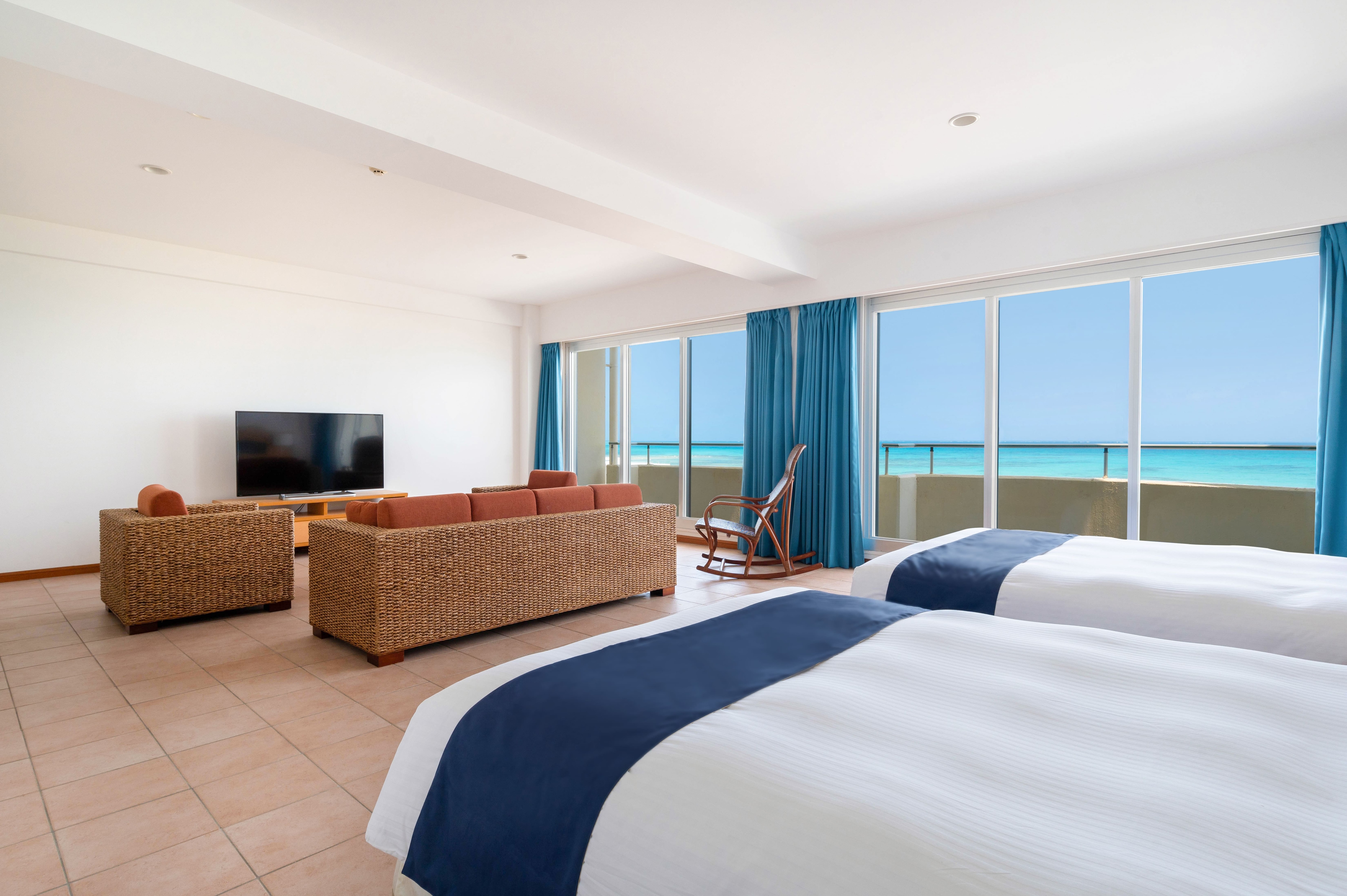 Eef Beach Suite (Room view 3)