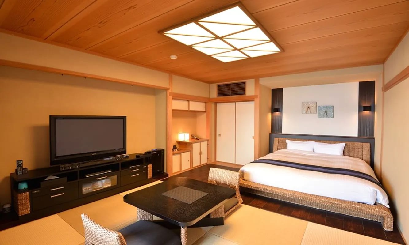 [Double bed Japanese and Western room 2 rooms]