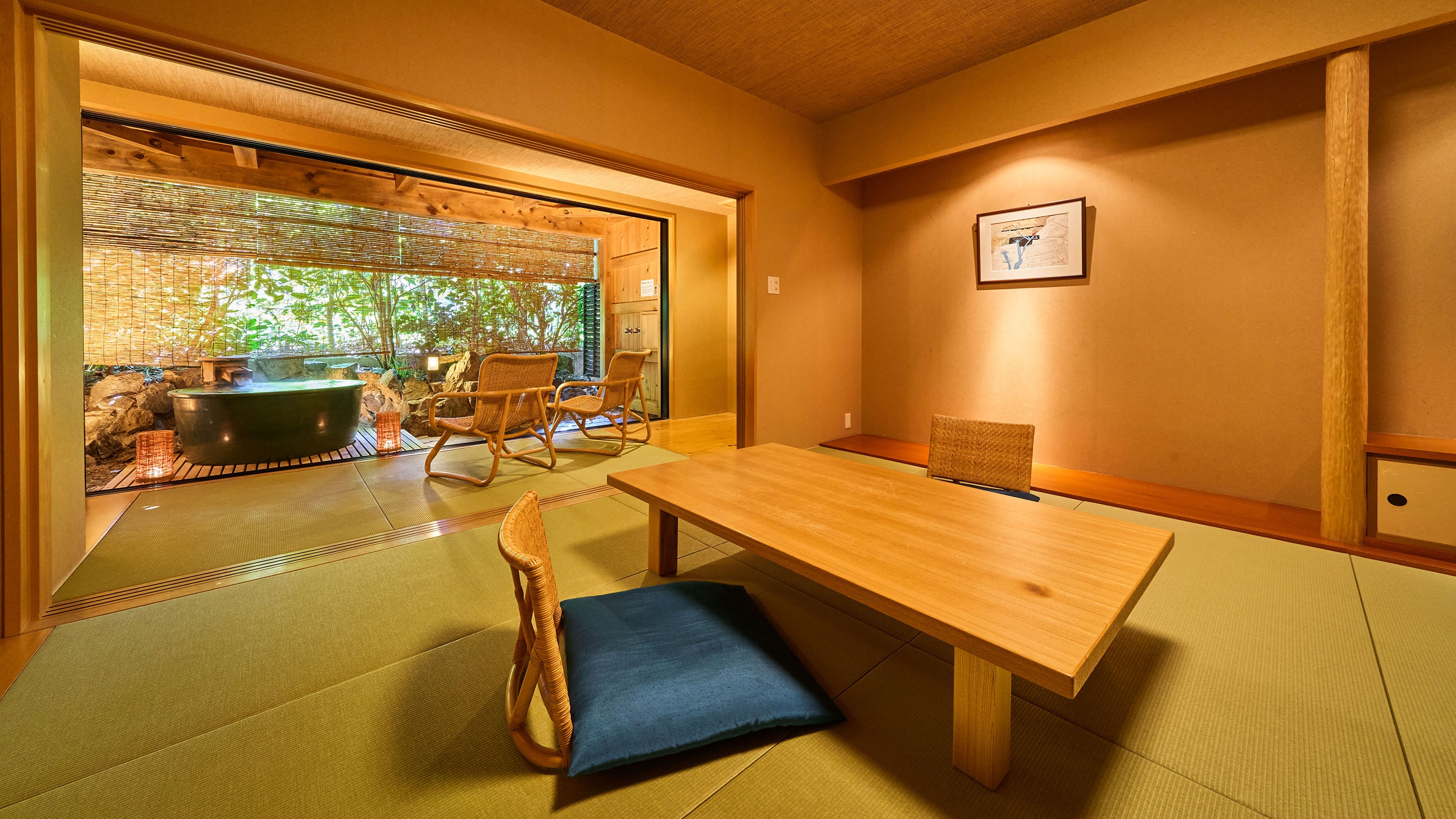 Kamar bergaya Jepang superior dengan pemandian terbuka *Contoh kamar tamu