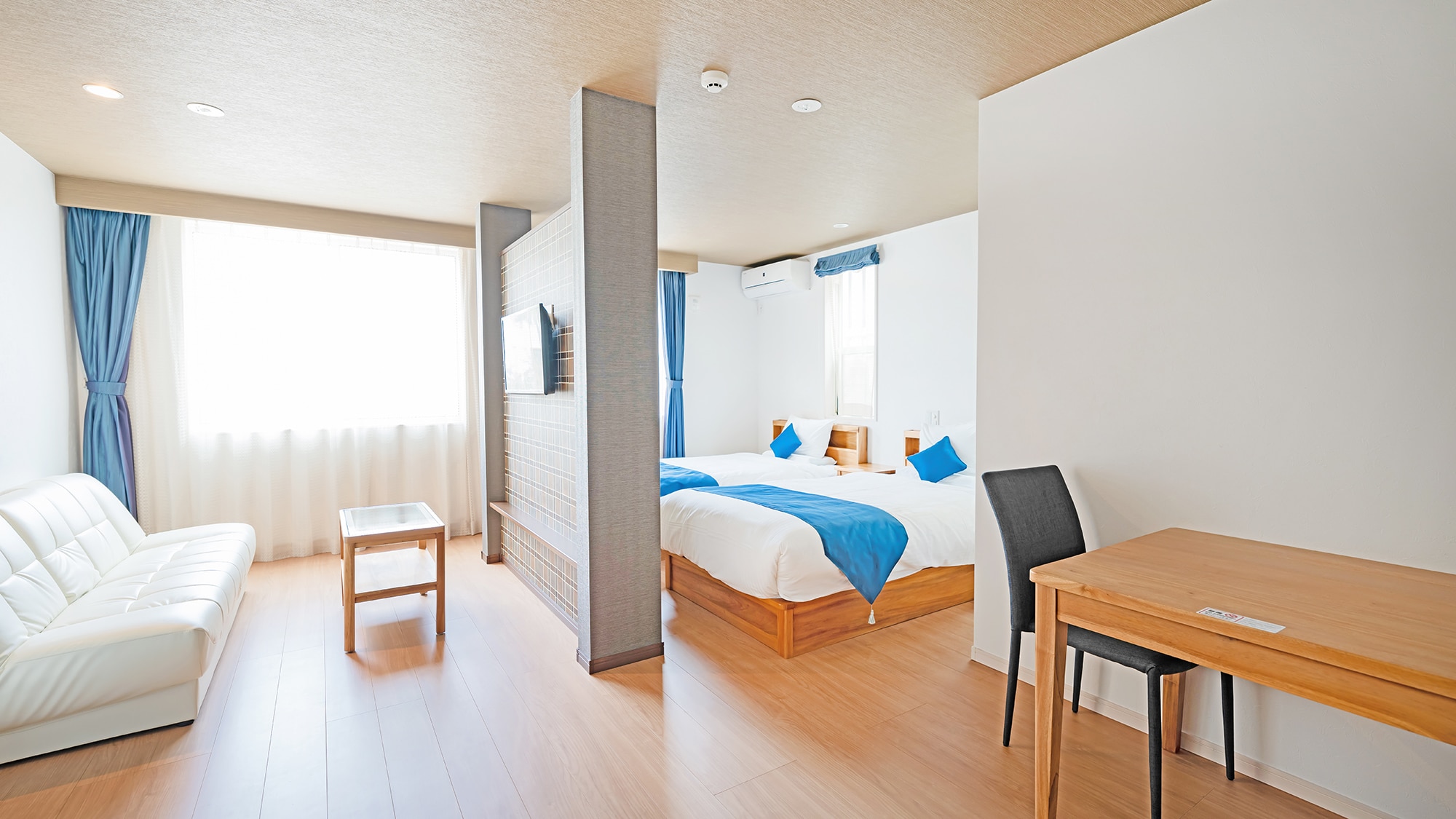 Universal Room (40 square meters)