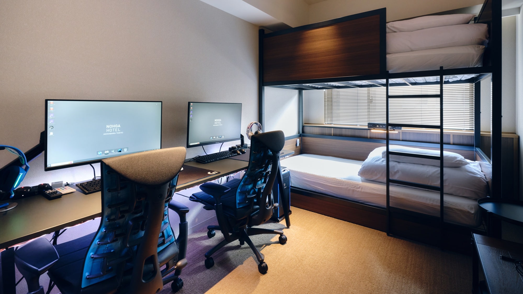 <Gaming Cave> 21m2/Bed width 95cm (each level/bunk bed)