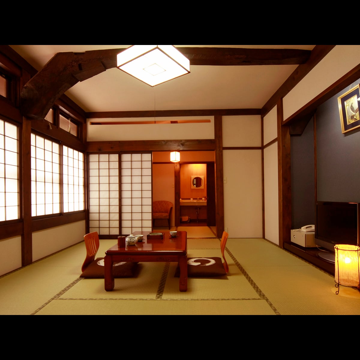 Japanese-style room (10 tatami mats)