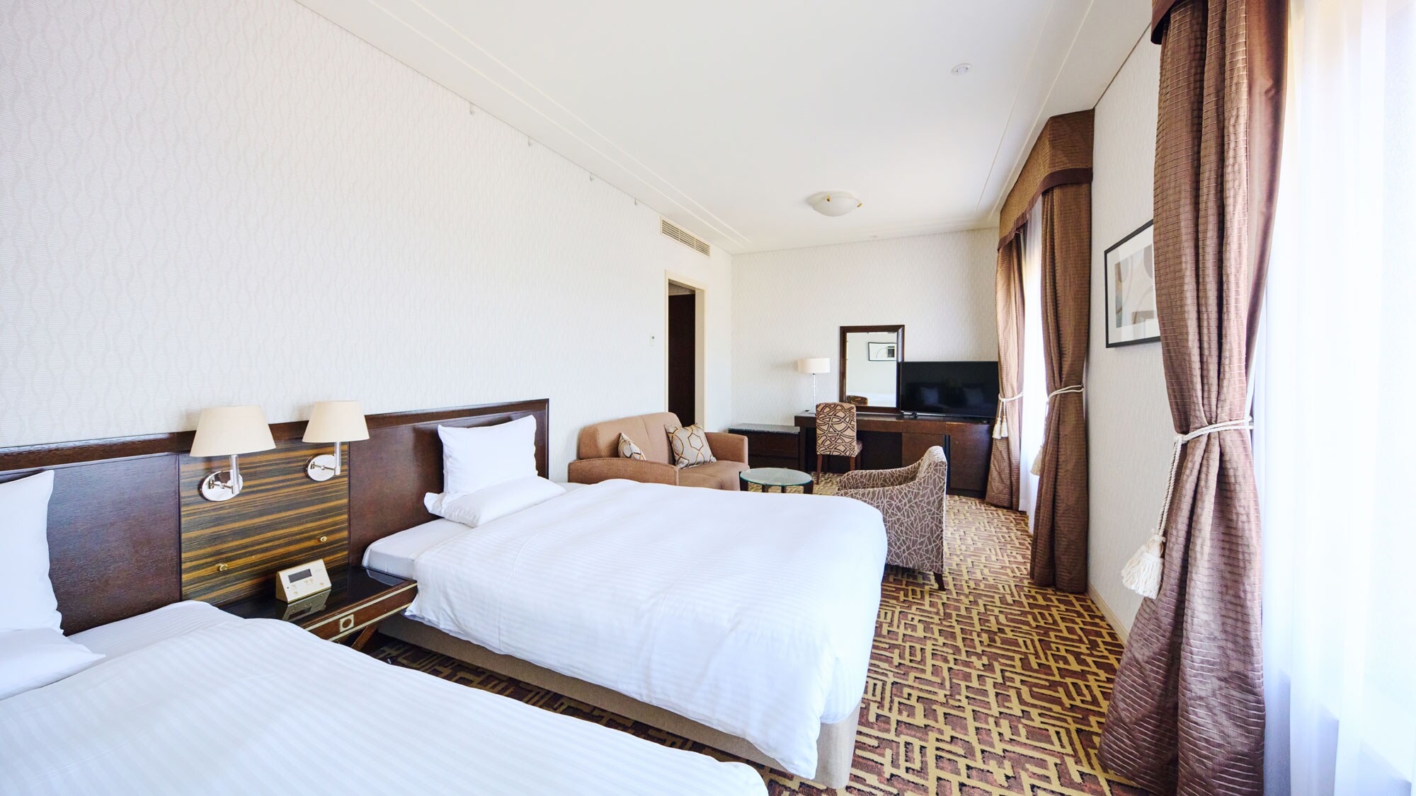 Phòng Superior Twin_Phòng ban ngày 3