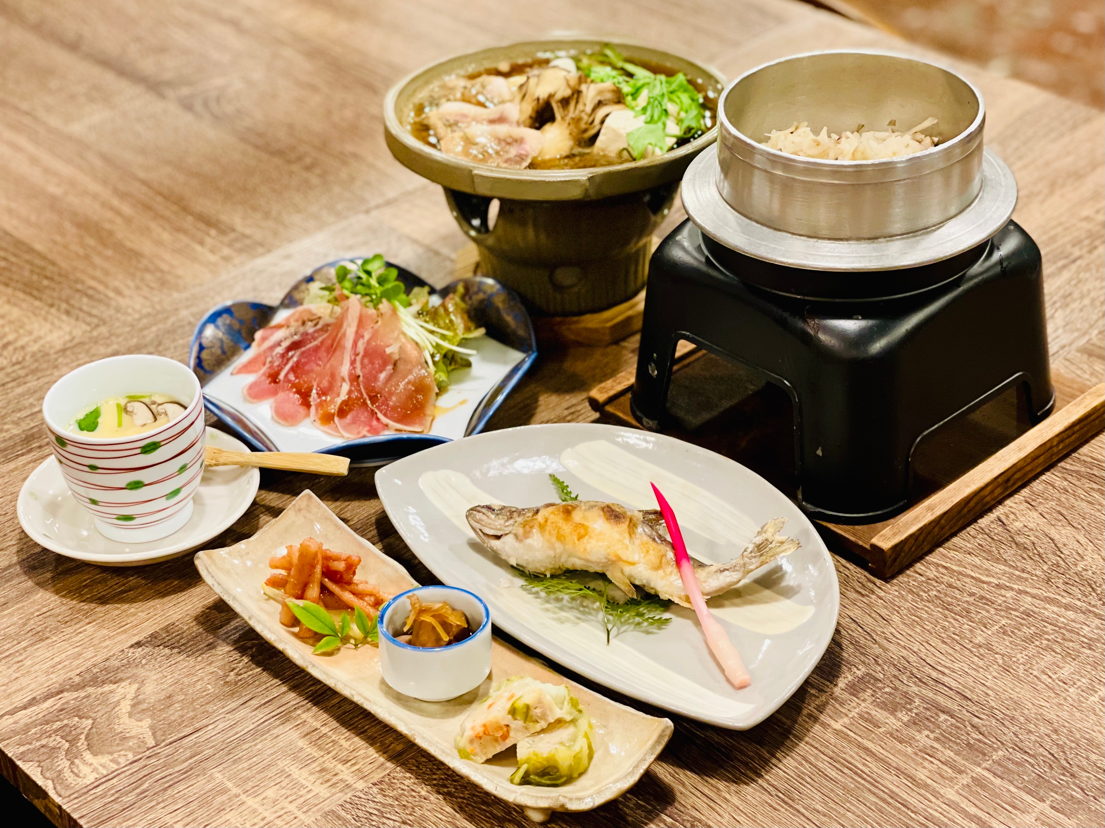 [晚餐] 本館：賓客菜單 ※食材可能會根據季節和進貨情況而變化
