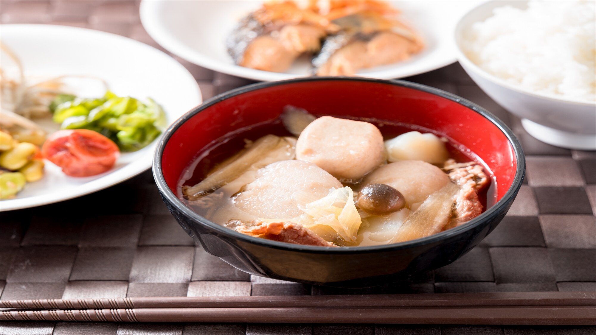 Bữa sáng tự chọn miễn phí và thú vị.