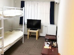 銀行雙床(上下床)間