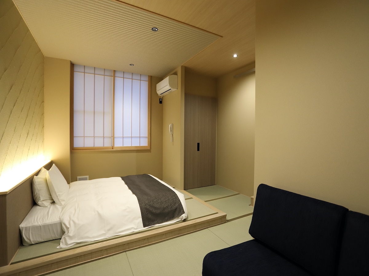 Queen bed guest room (guest room with hot spring / 1 to 2 people)