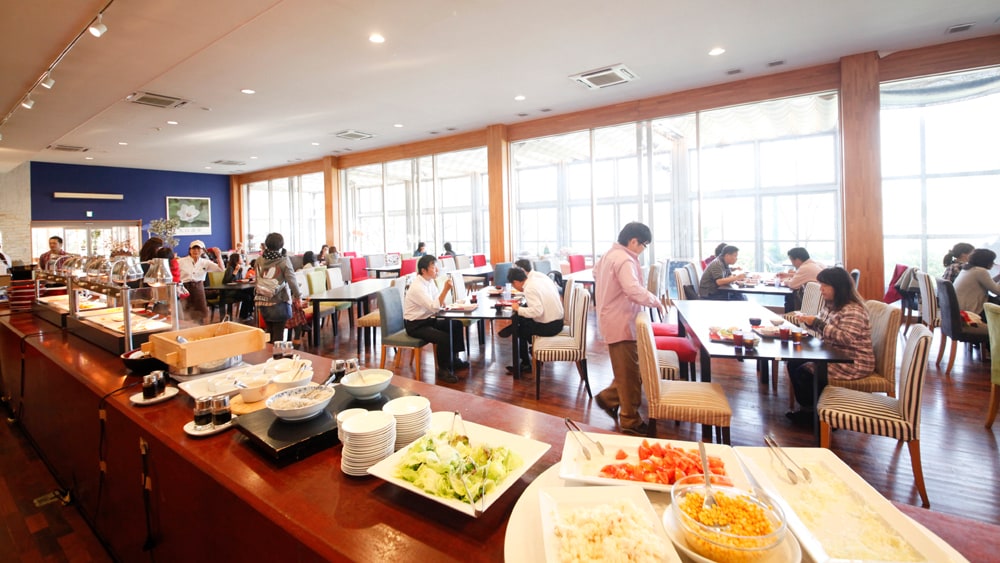 【帕羅】Blueberry Lodge、Slow House Villa、Goat Hill Cottage 客人自助餐場地