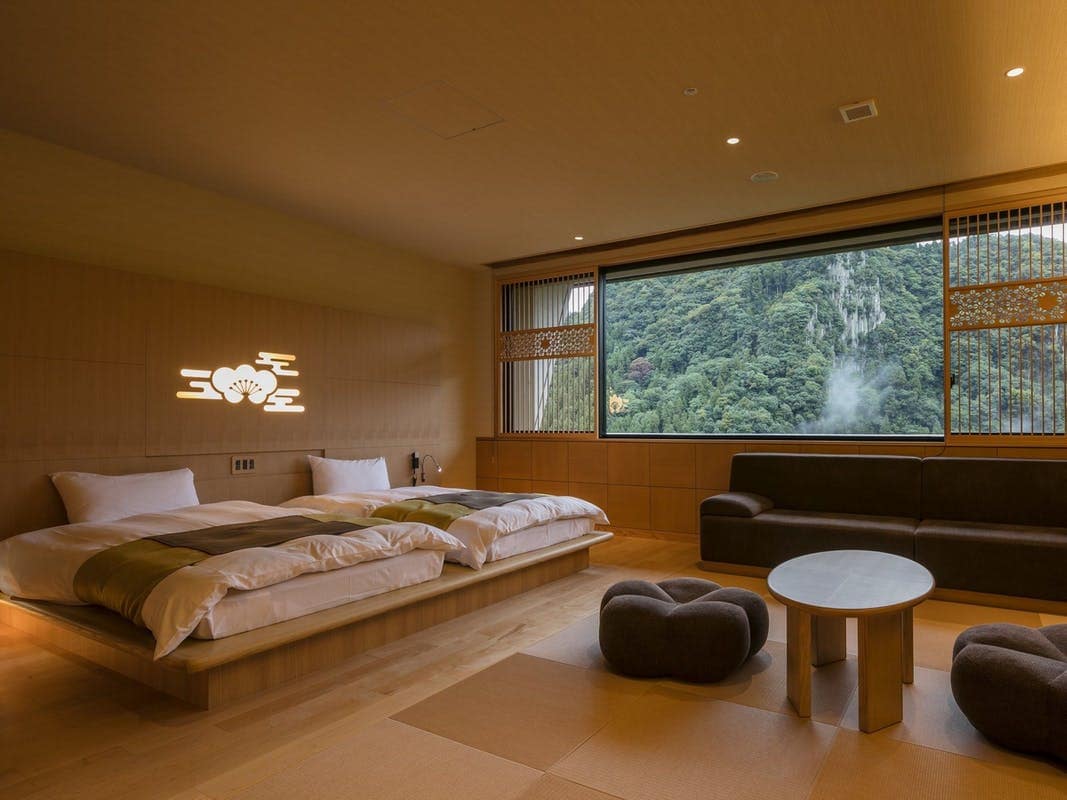 [Main Building Japanese and Western Room] (Nanaore / Orihime) [No Smoking]