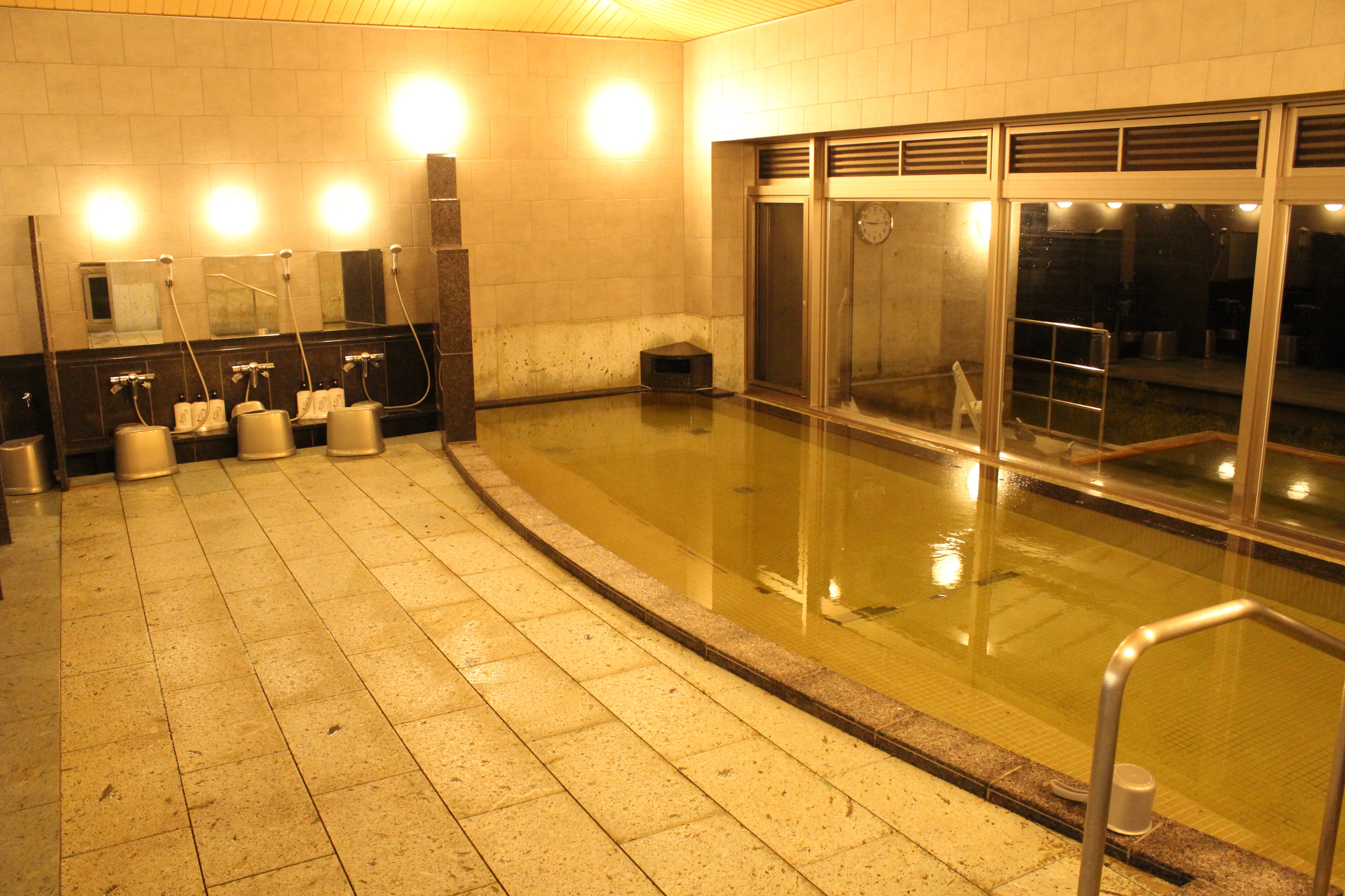 Indoor bath
