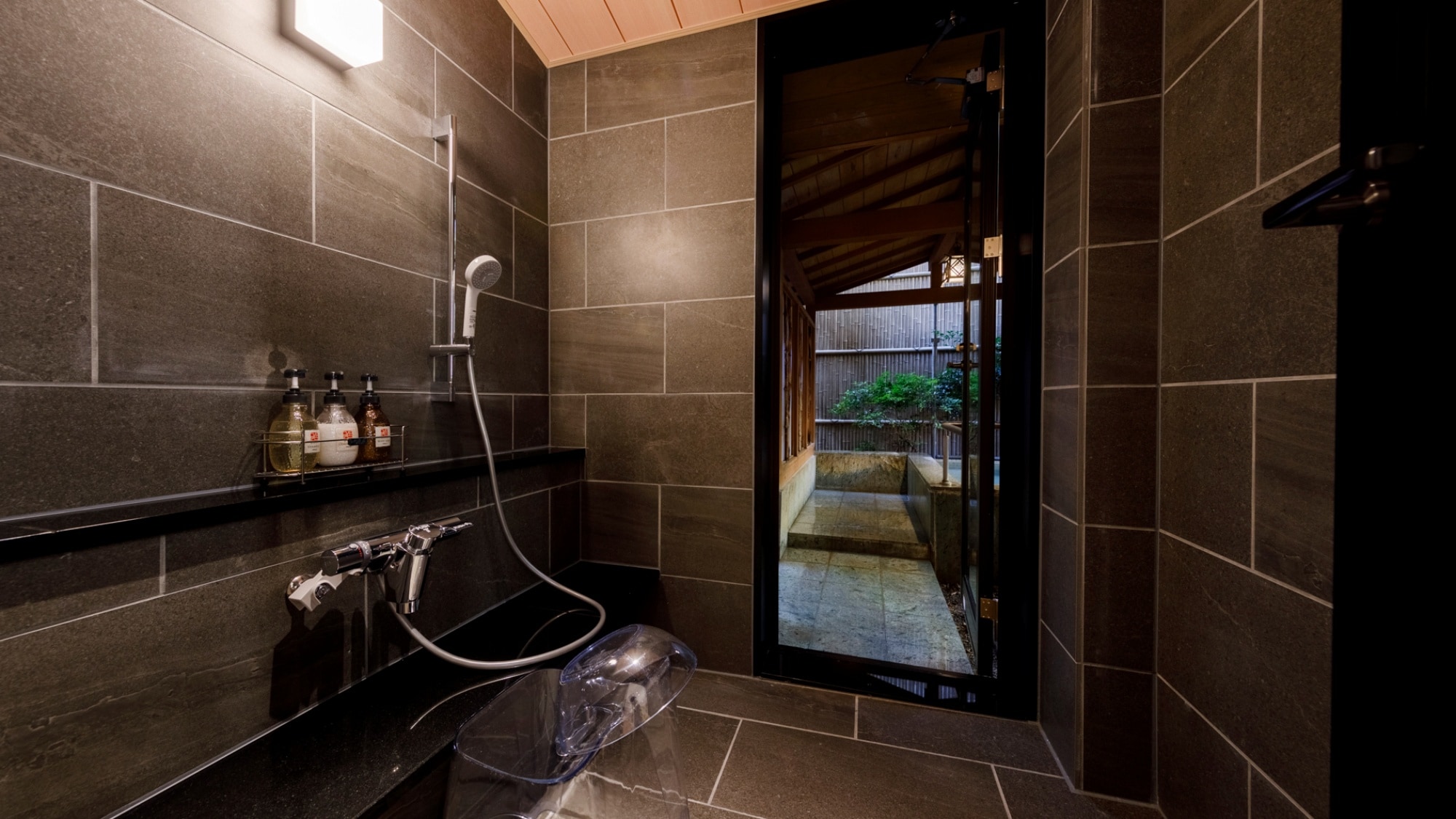 [With natural hot spring open-air bath] Twin Room 113