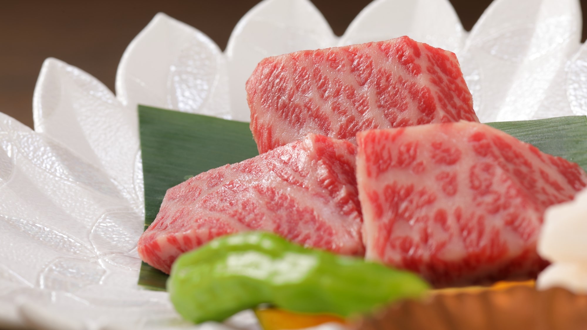 【치타 쇠고기 희소 부위 돌구이 스테이크】 입안에서 쭉쭉 퍼지는 맛이 일품입니다.