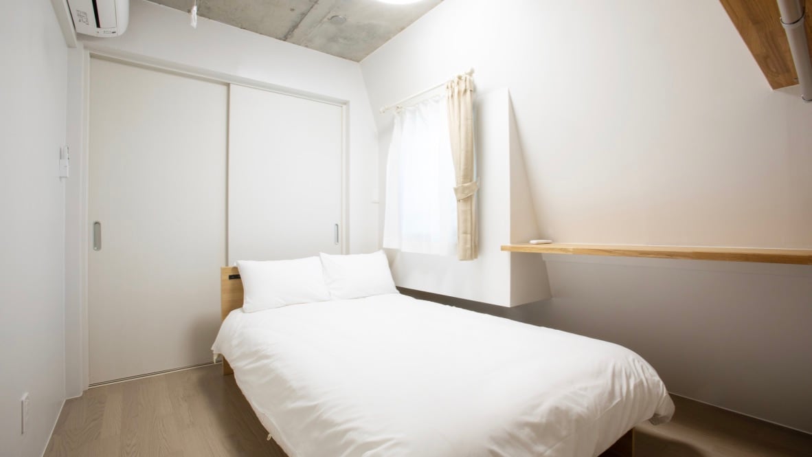 家庭套房 B 臥室