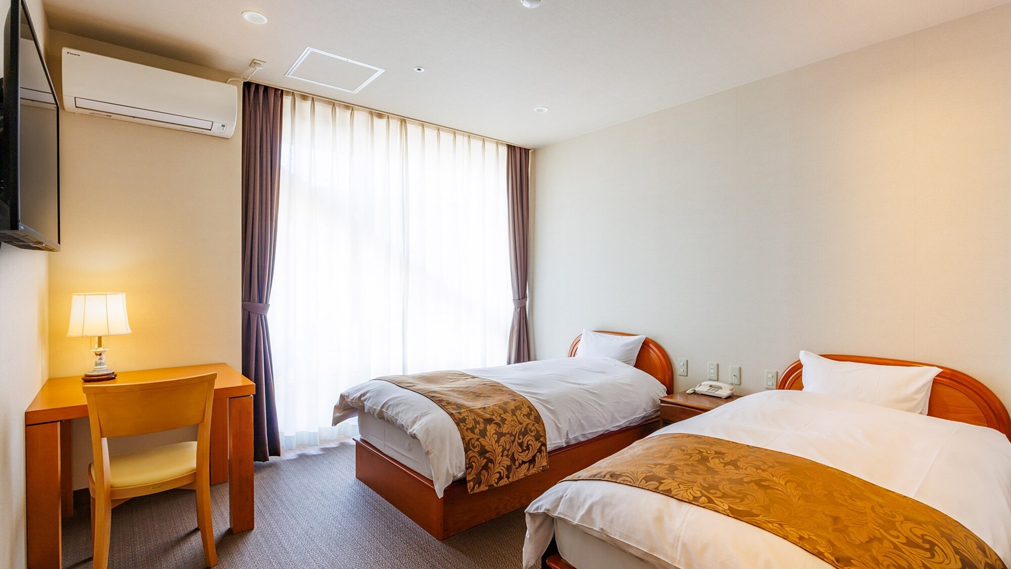 * [東翼] 西式雙床房（禁煙、附淋浴間、衛浴）