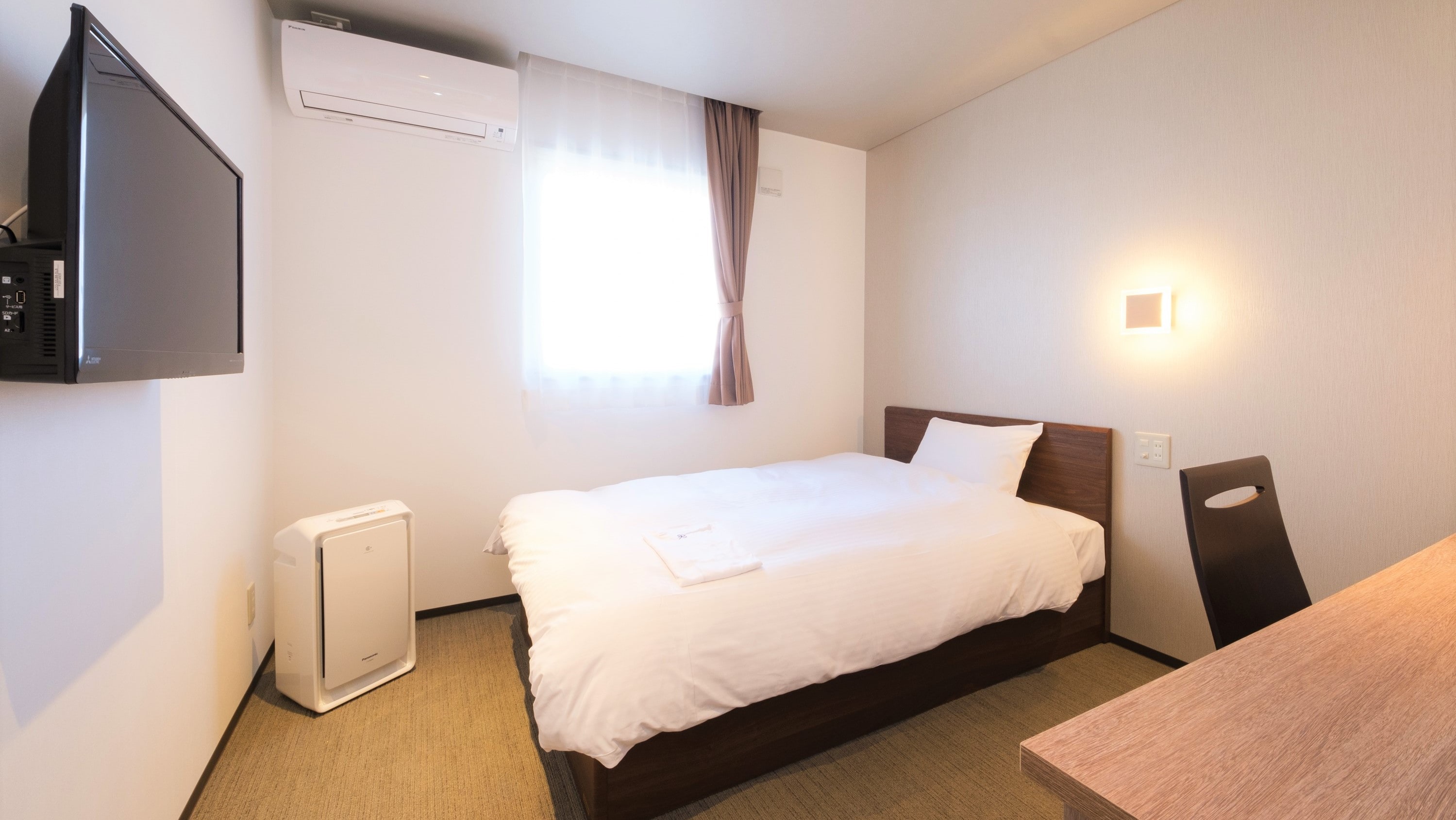 [Single room] 14.1 square meters WiFi / TV / air purifier complete ◎ For one person, business trip or business use ◎
