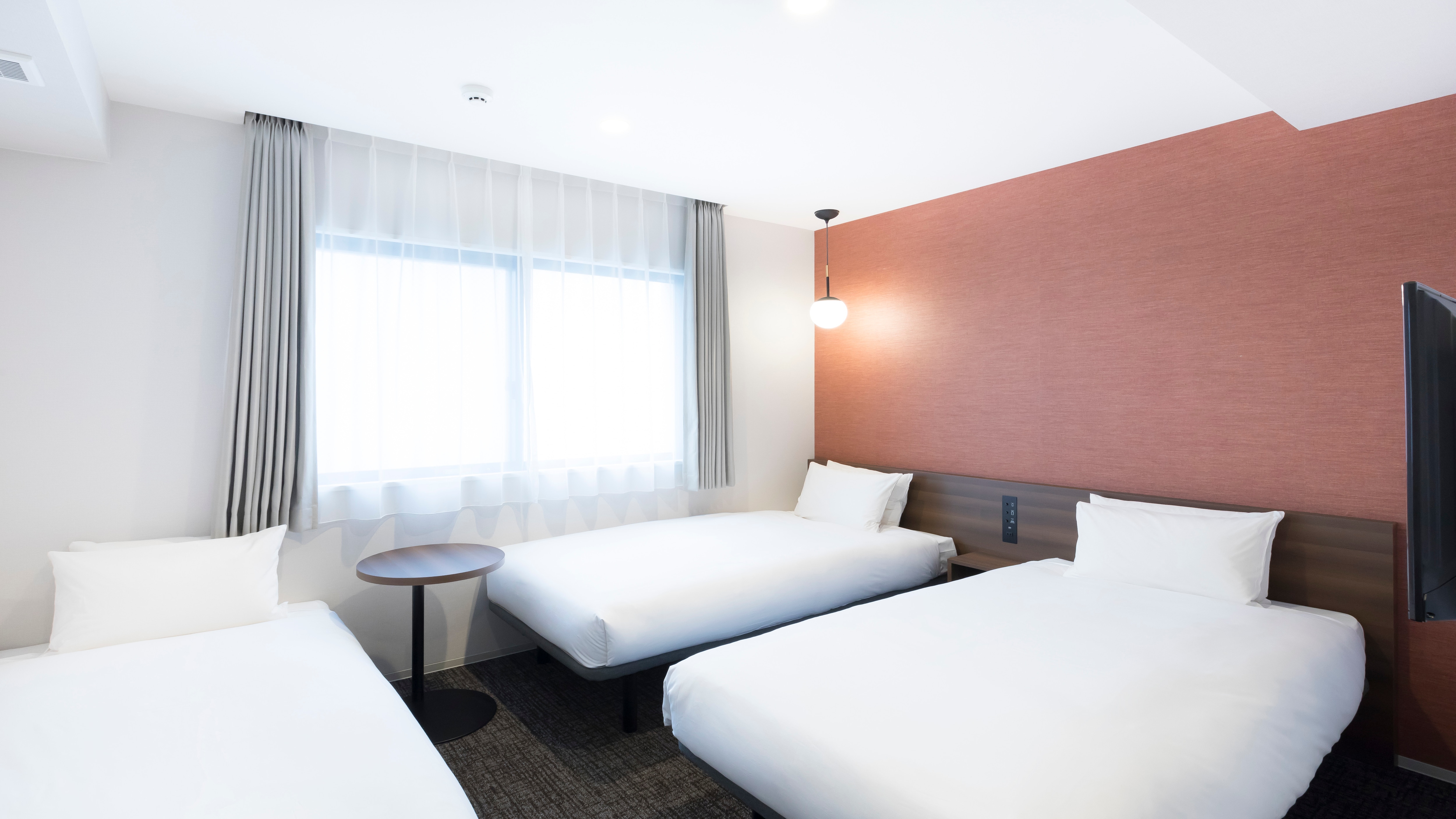 Twin with sofa bedroom (maximum capacity 3 people)