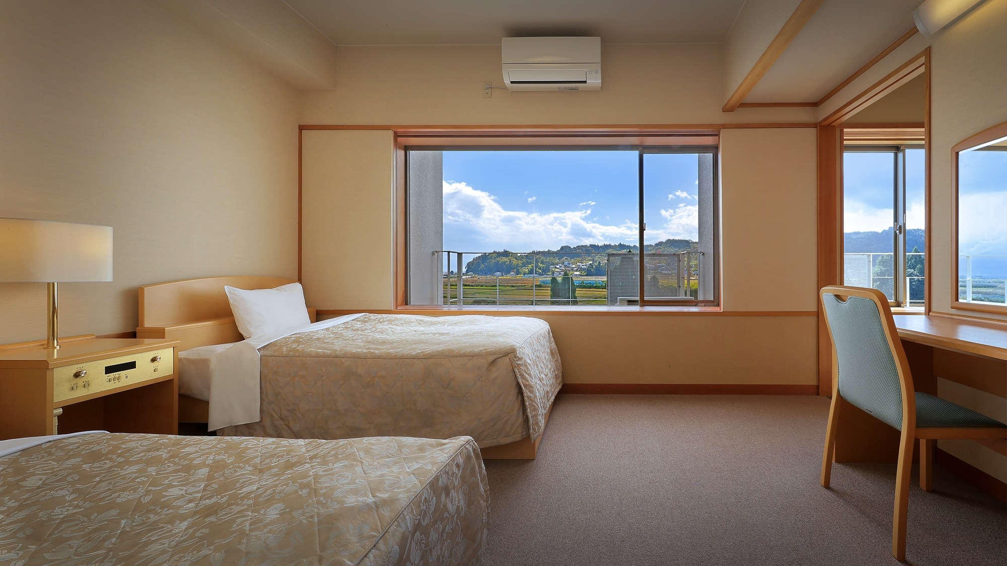 [Barrier-free] Two-room Japanese-Western room