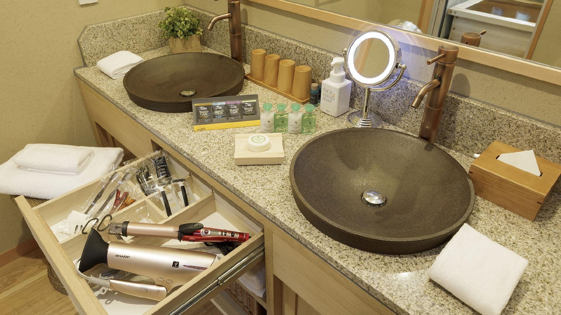 객실 어메니티 예