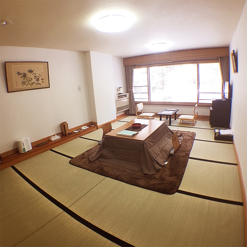 Kamar bergaya Jepang 14 tikar tatami