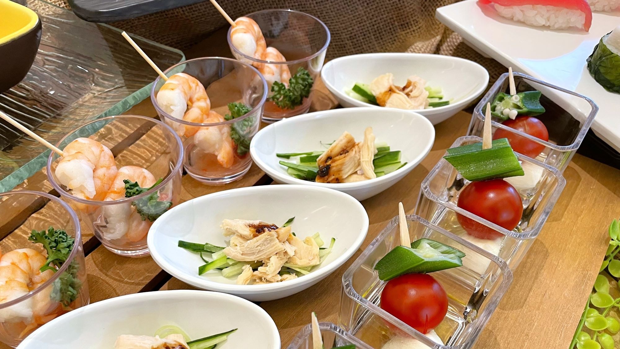 [Summer image of dinner buffet]