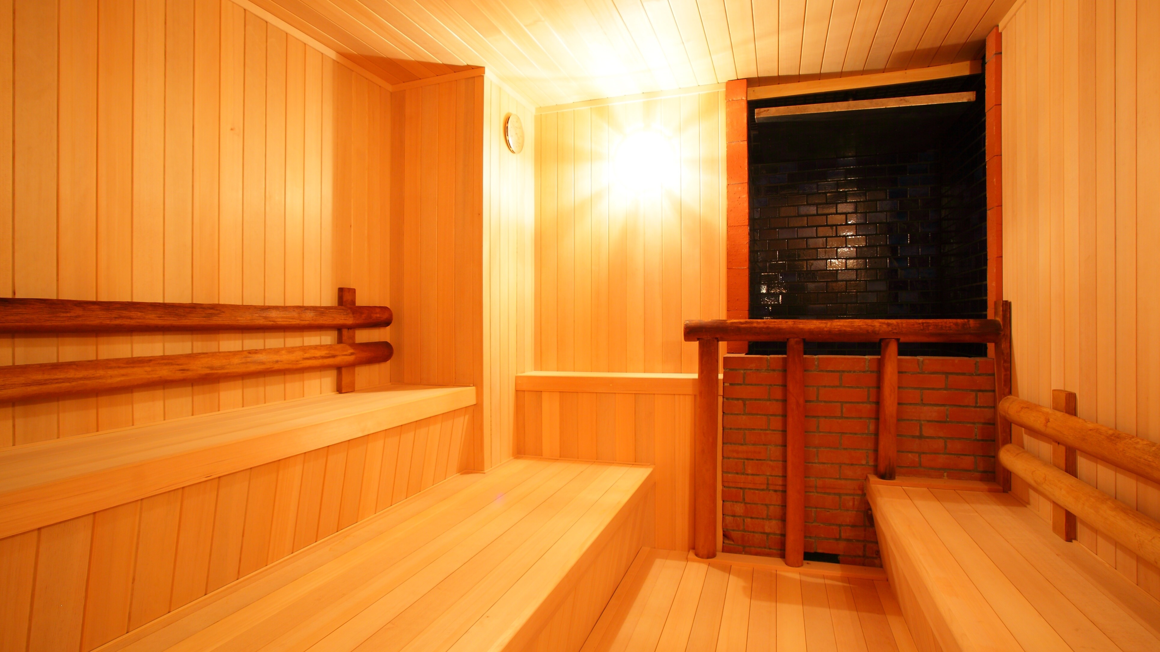 Sauna mandi besar untuk pria