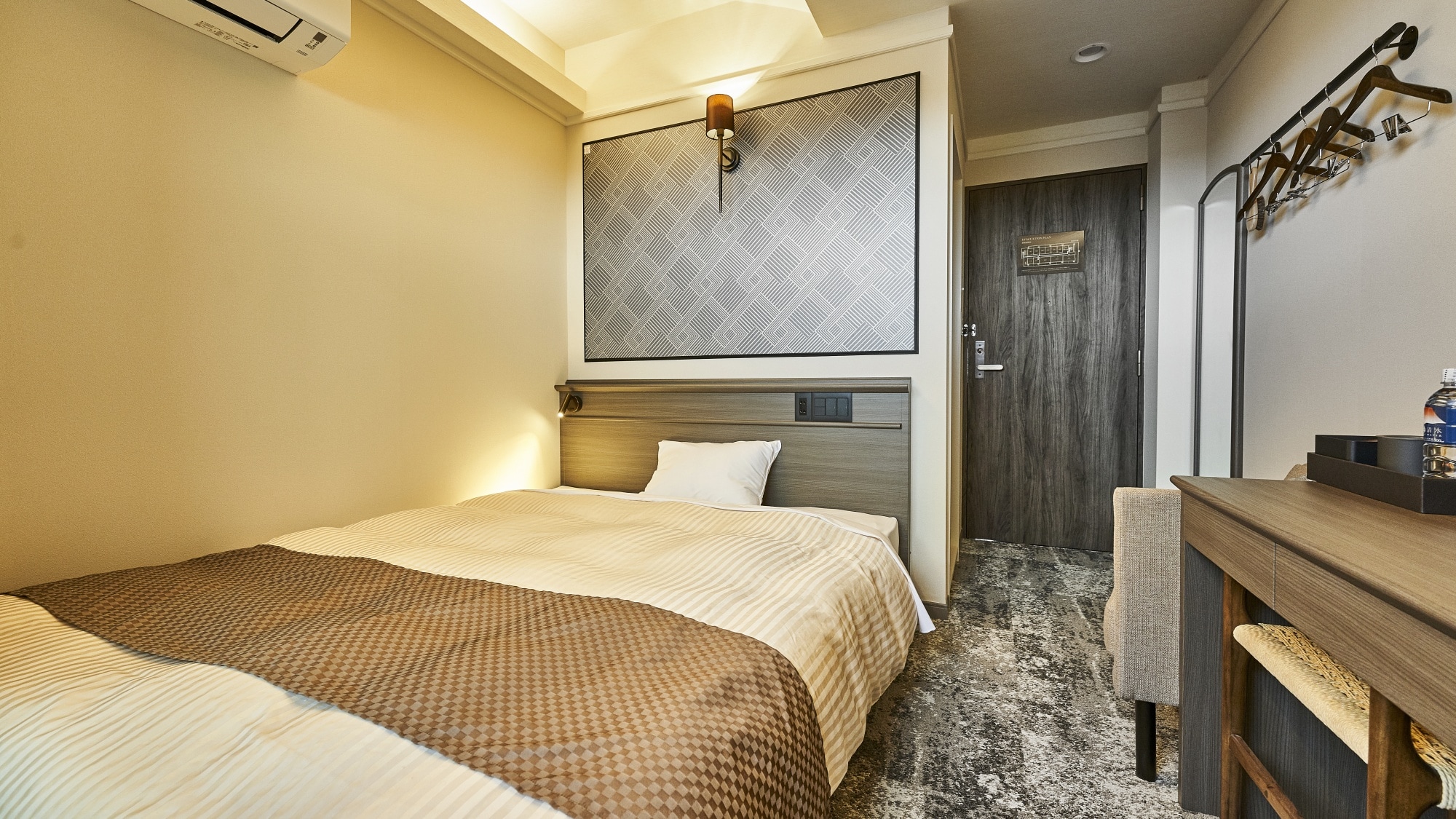 E-type Western-style double room [unit bath + open-air bath]
