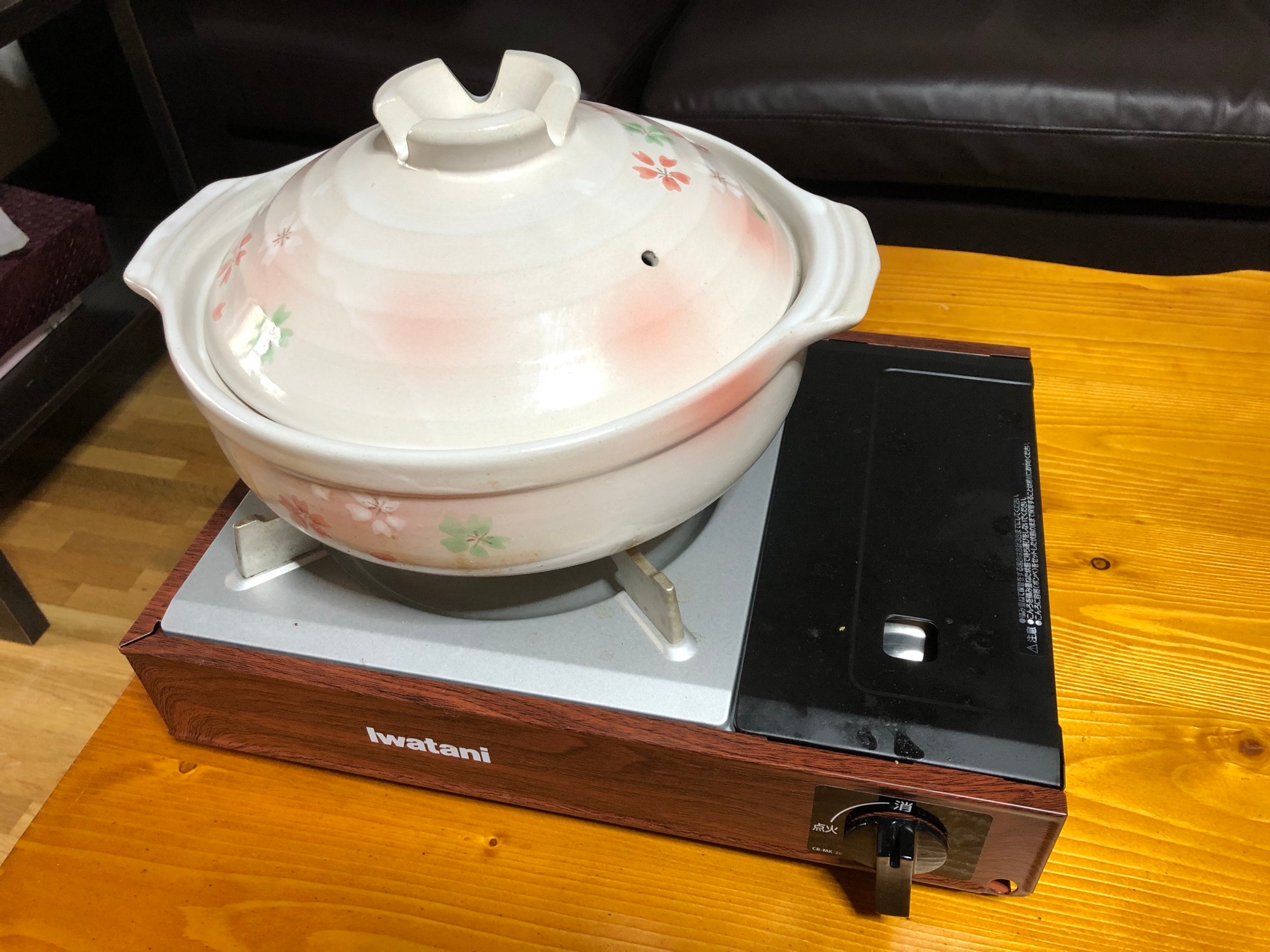 Enjoy hotpot, yakiniku, and Genghis Khan with your family or group.