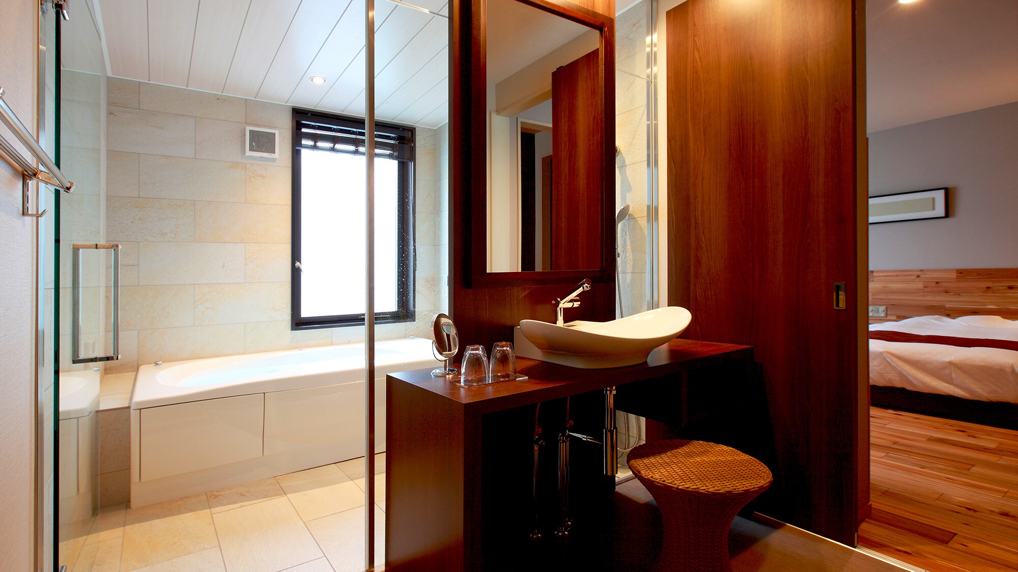 3F Premium guest room with open-air bath
