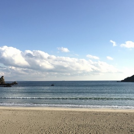 弓濱海灘的風景