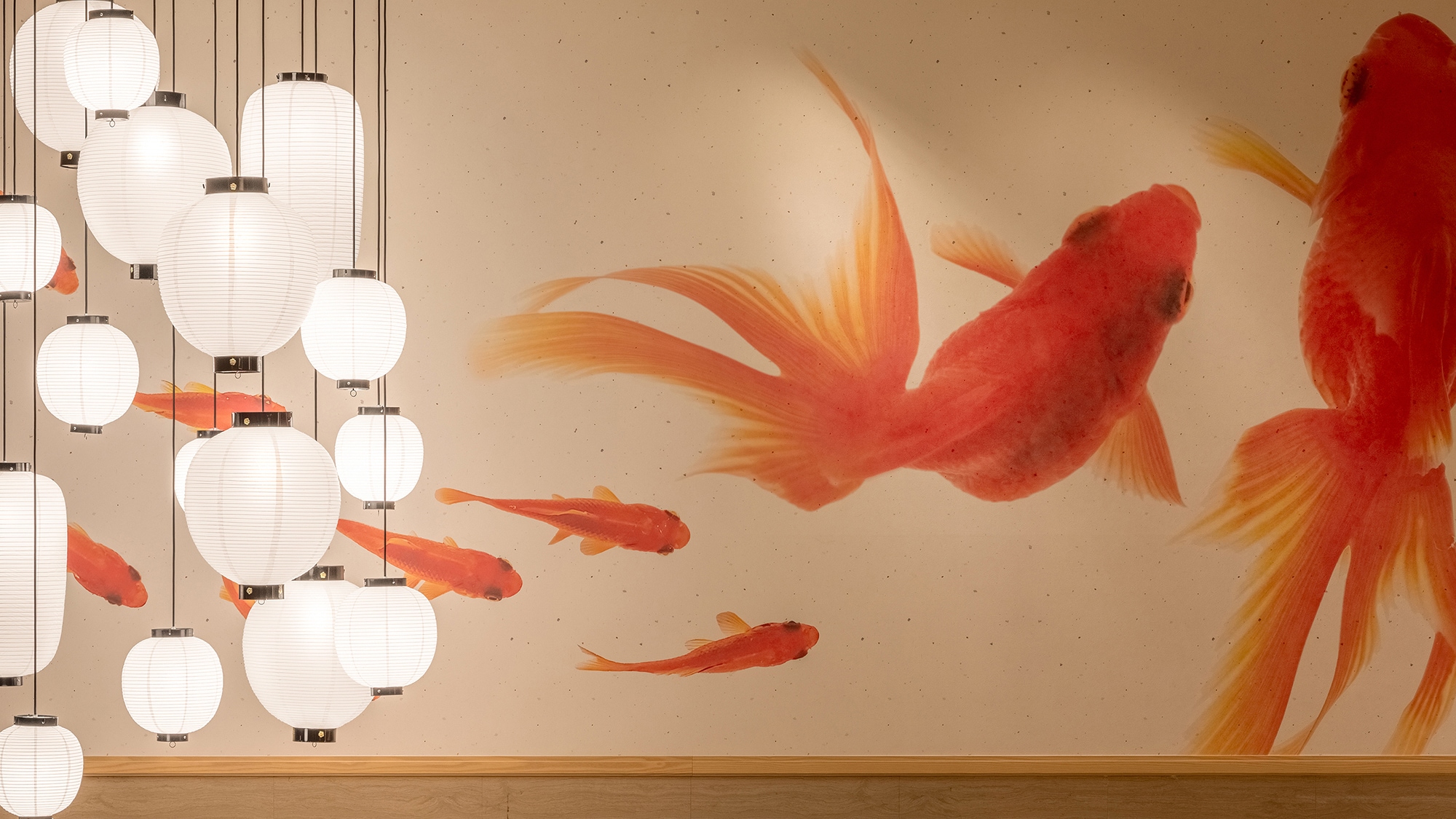 [Lobi] Seni lobi dengan ikan mas menari besar