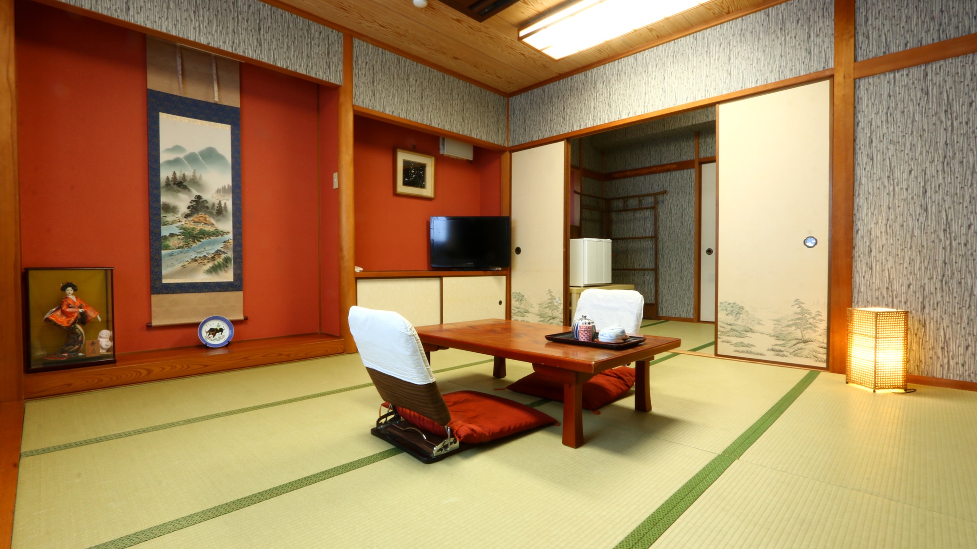 9 tatami mats + 3 tatami mats Japanese style room
