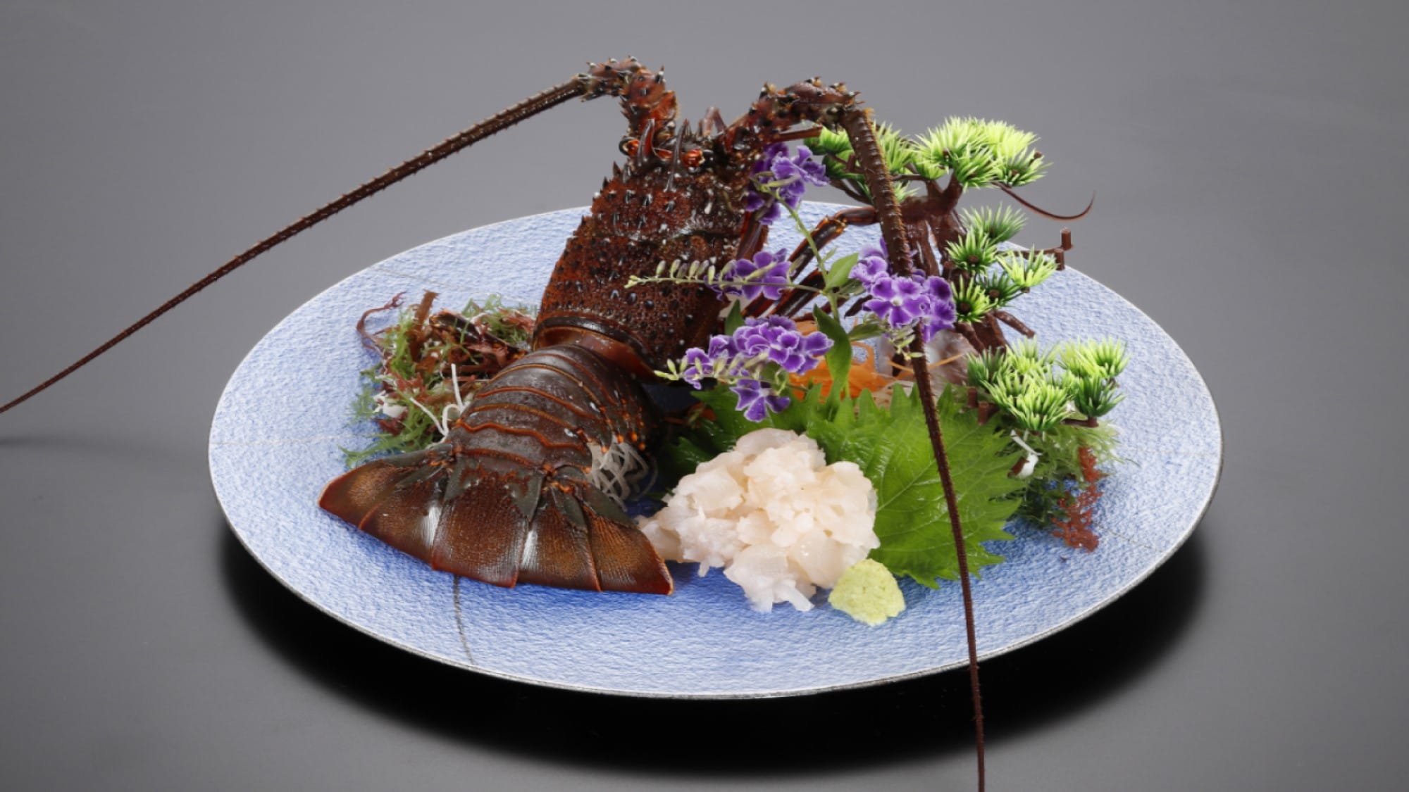 [Ise lobster] Please enjoy the plump texture and exquisite sweetness.