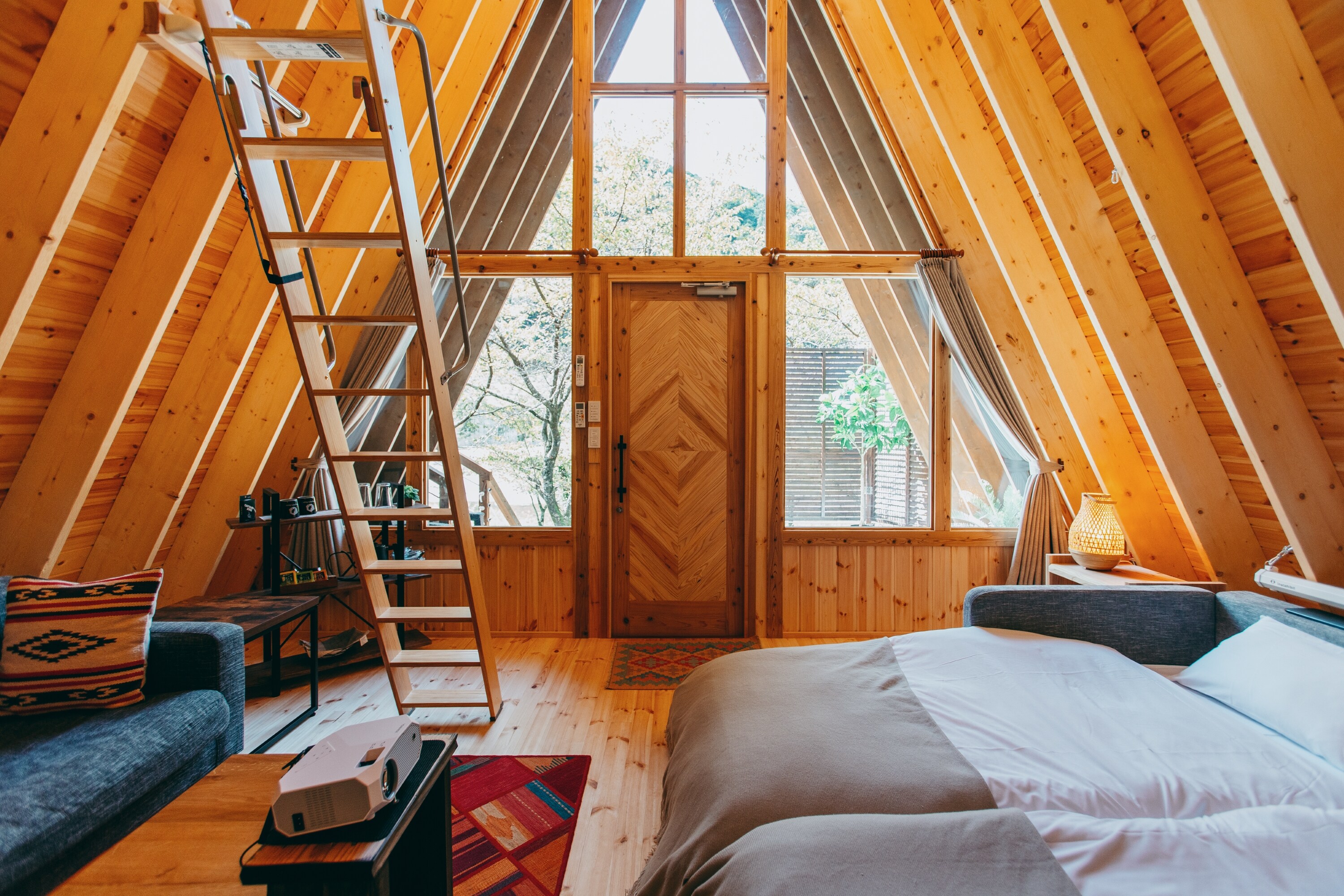 201 room2