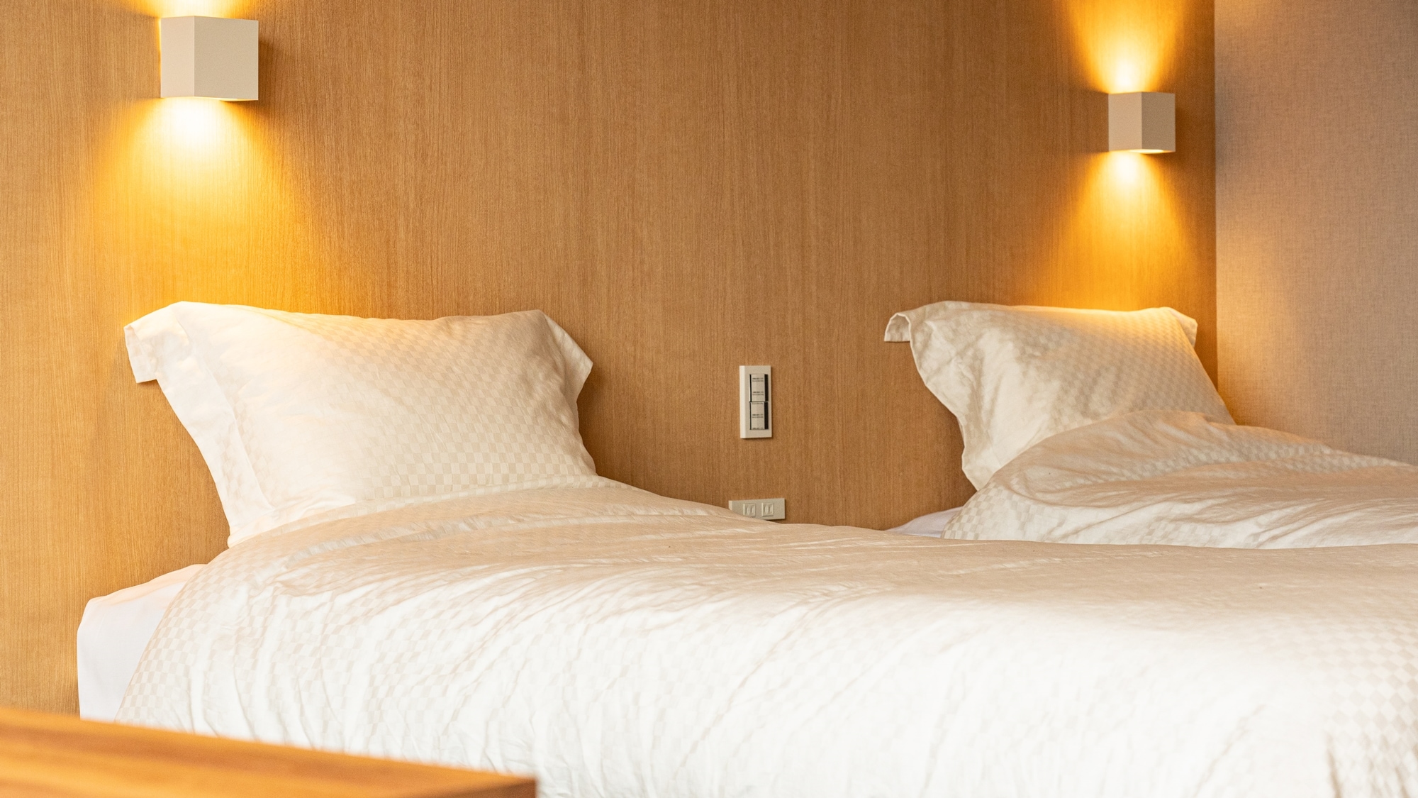 *Japanese-Western room: Maximum of 5 people, recommended for families and groups (example)