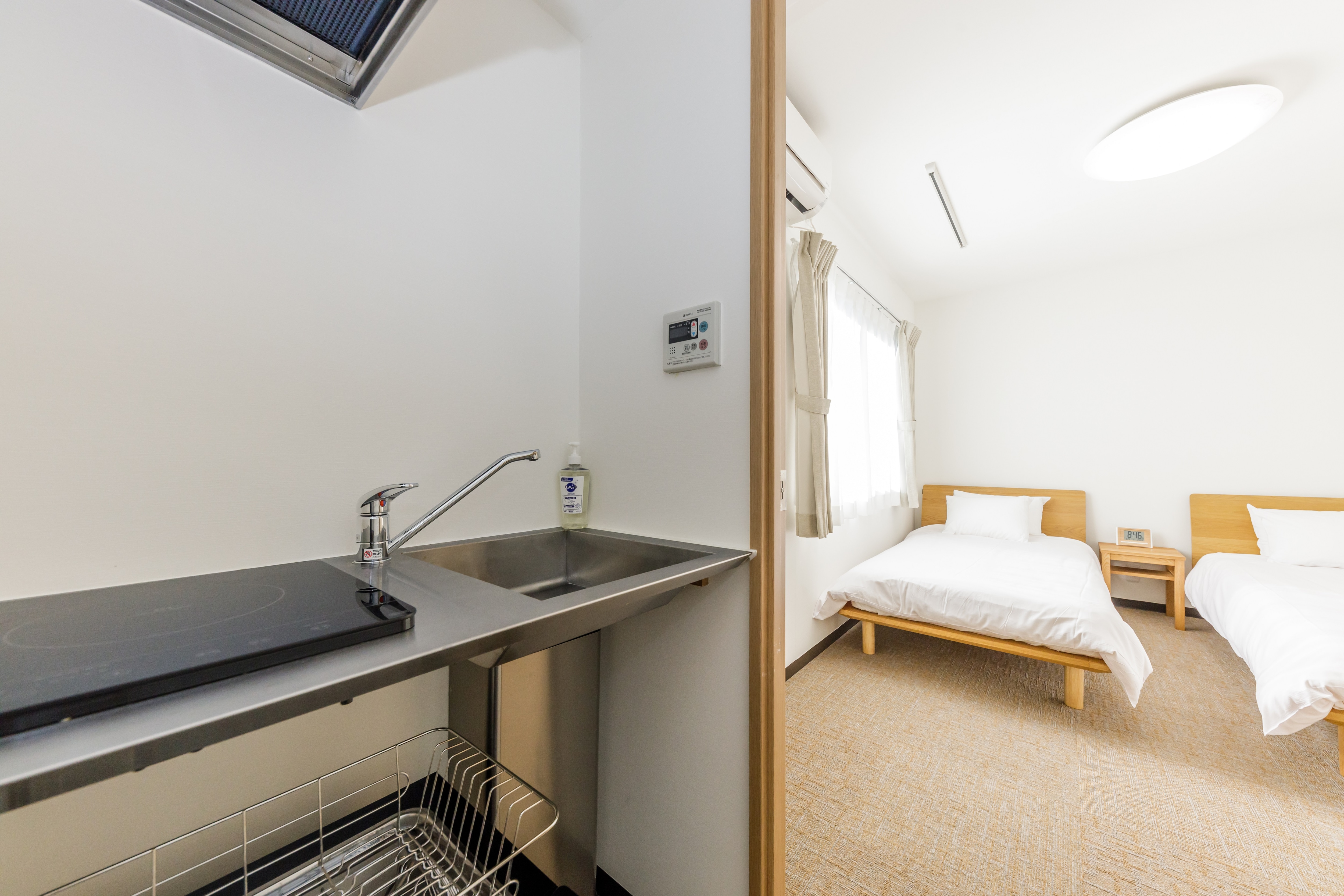 Twin room ③